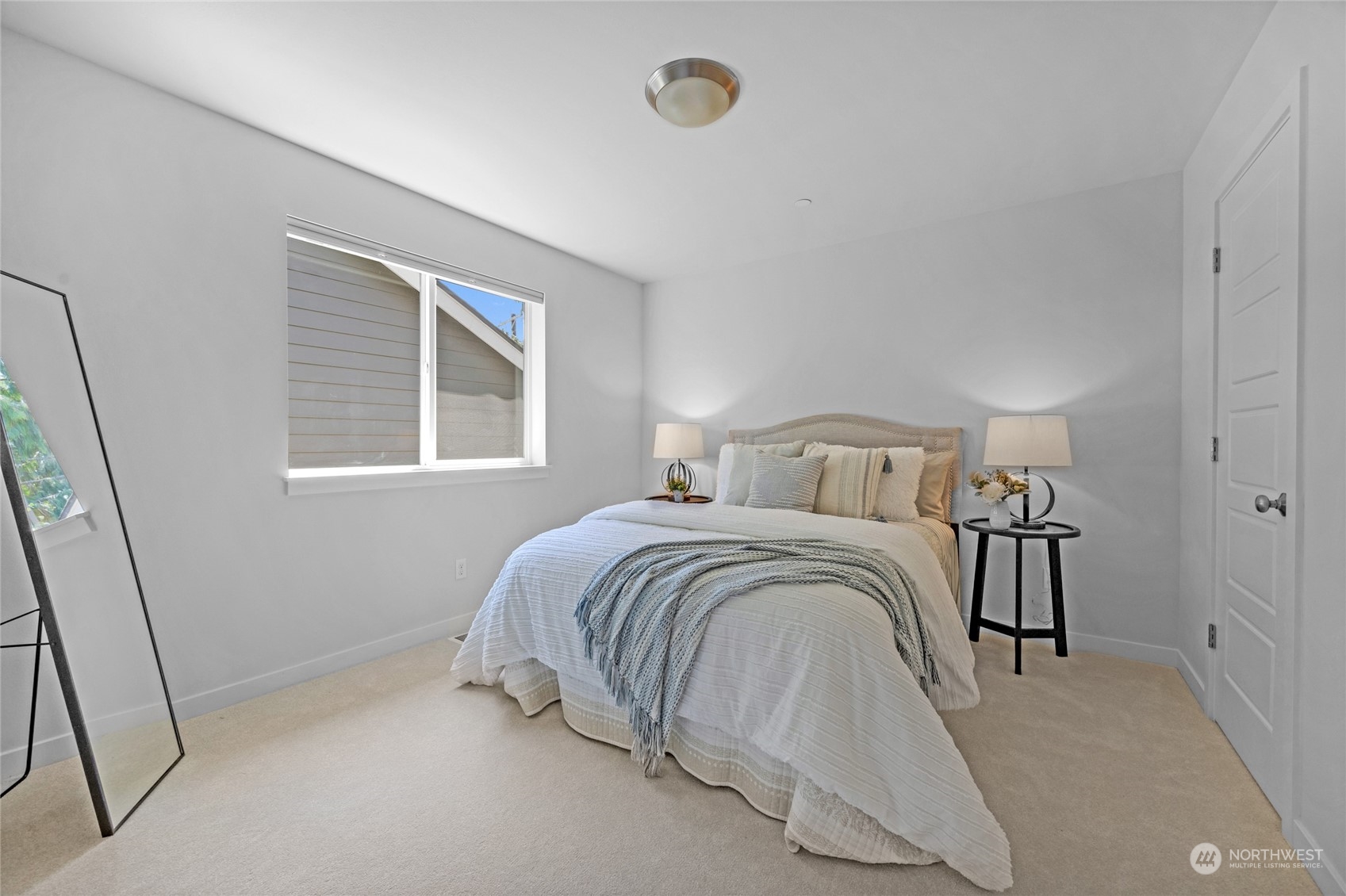property viewer photo 22