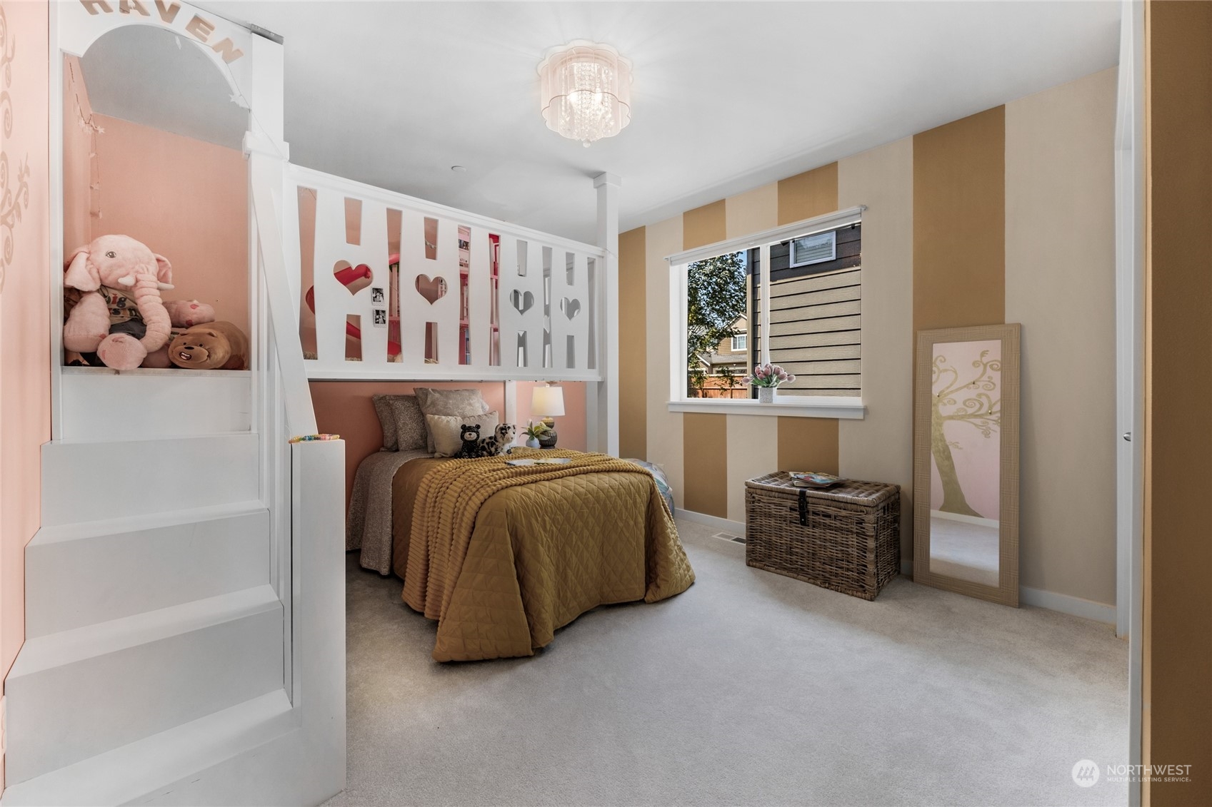 property viewer photo 23