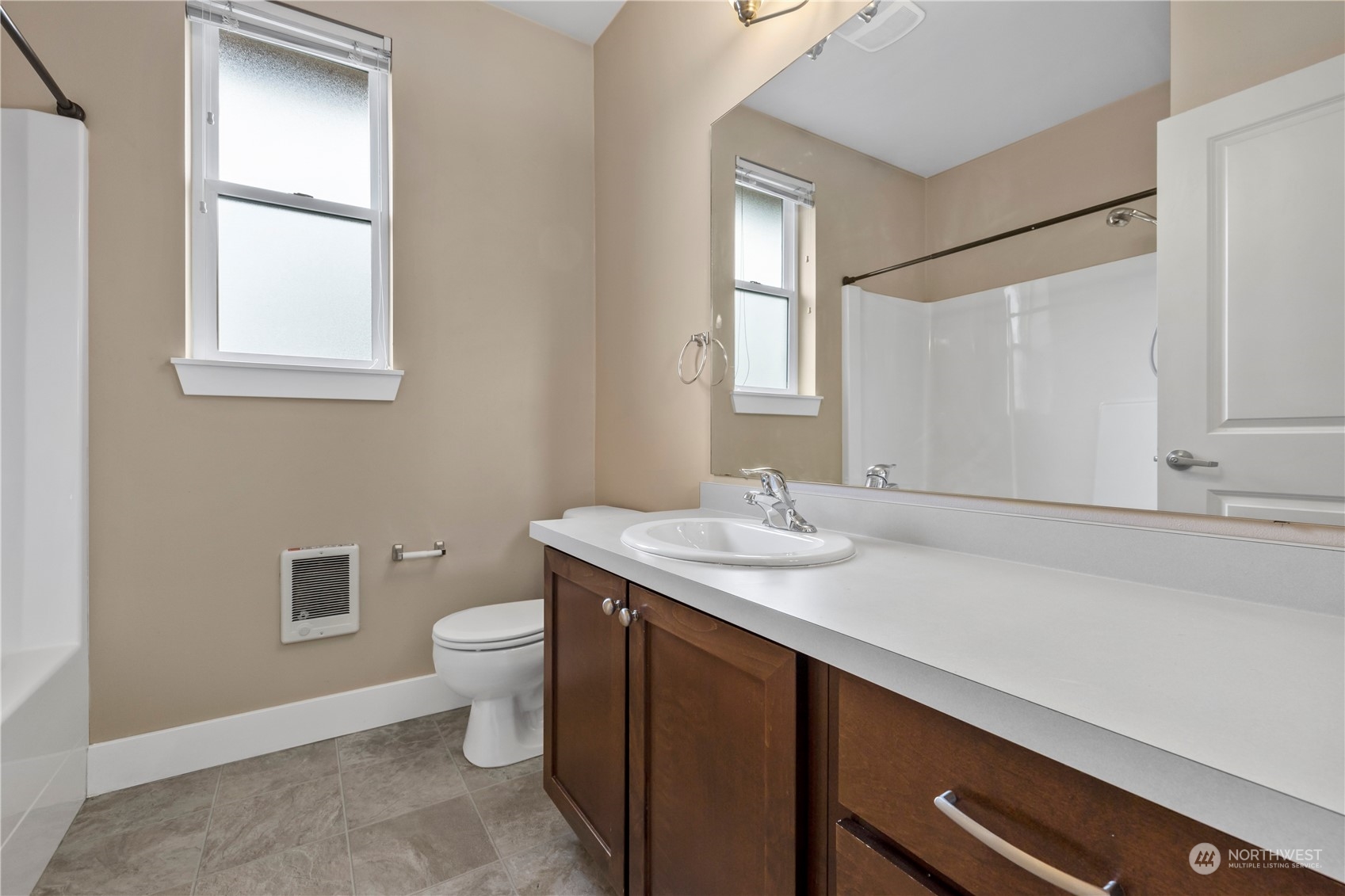 property viewer photo 10
