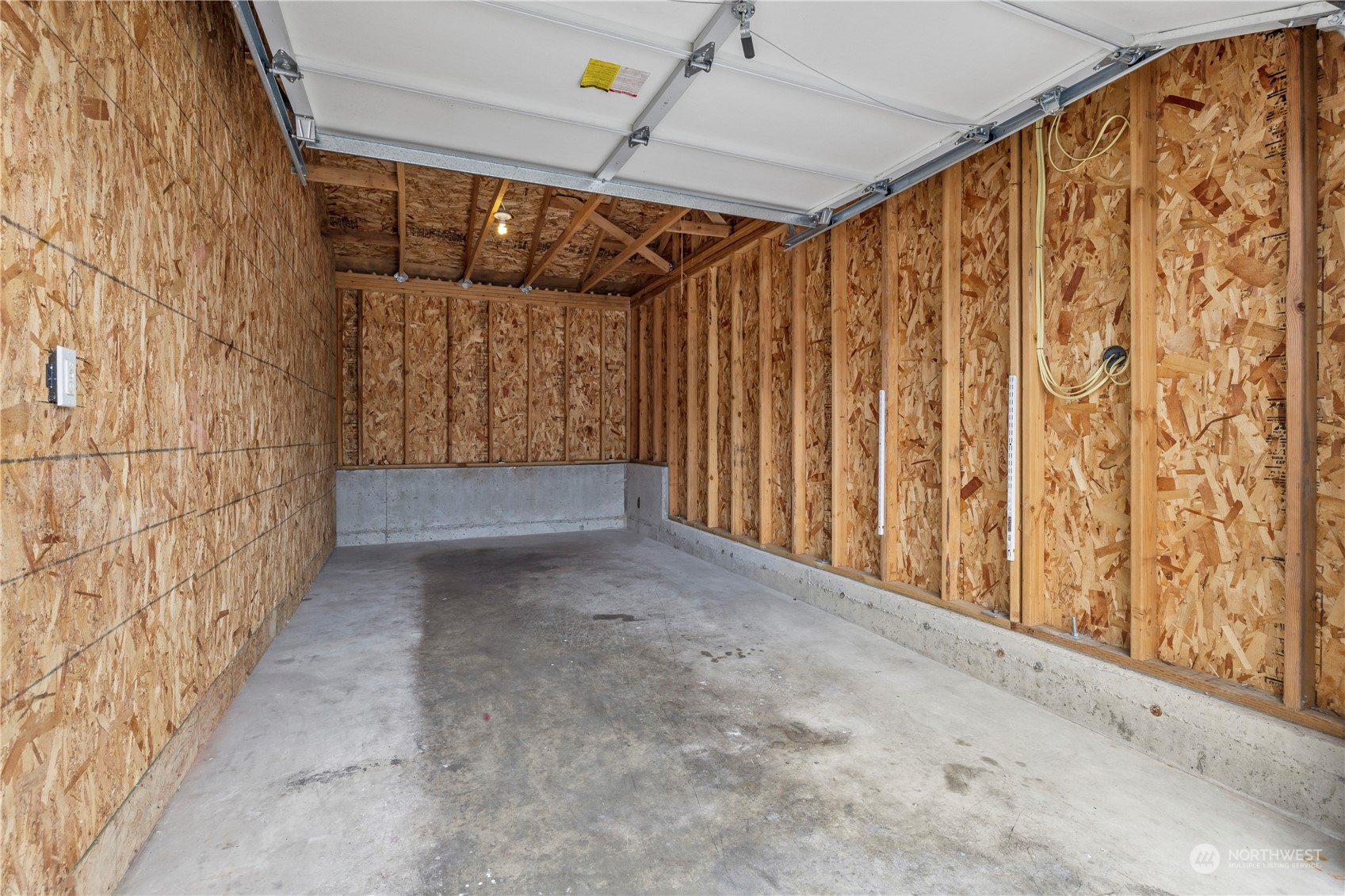 property viewer photo 16