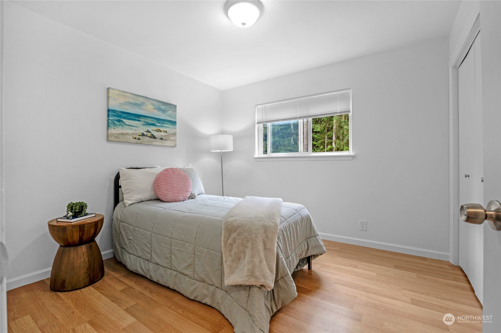 property viewer photo 11