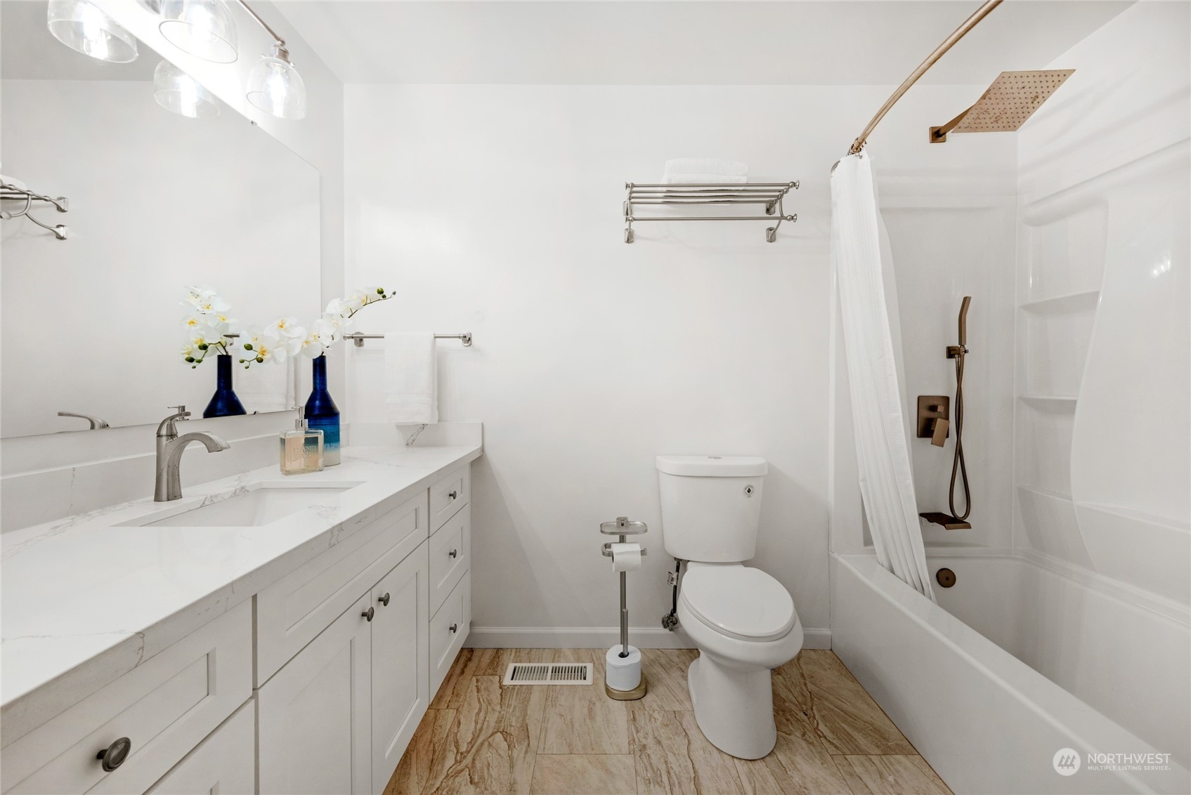 property viewer photo 13