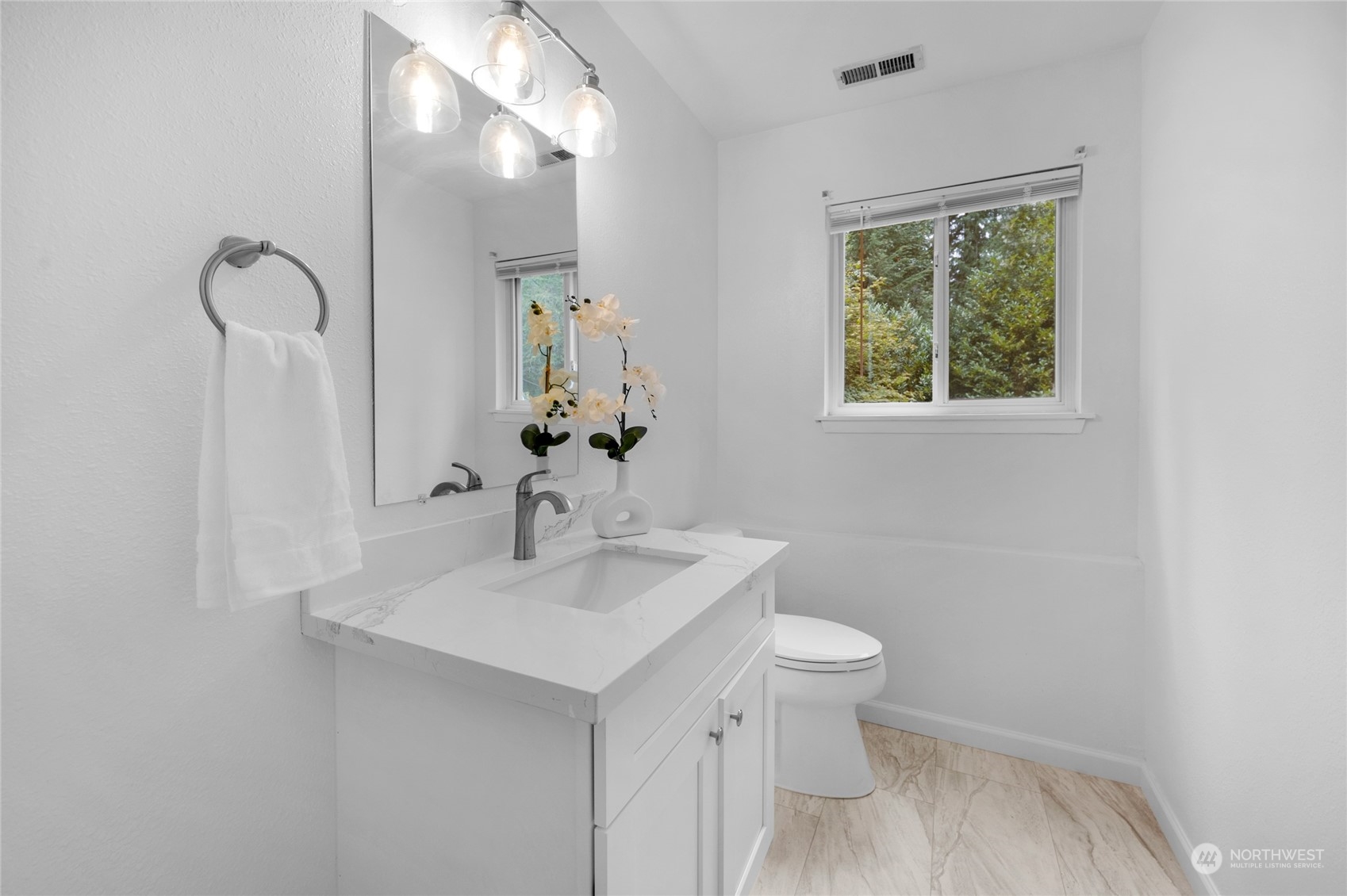 property viewer photo 17