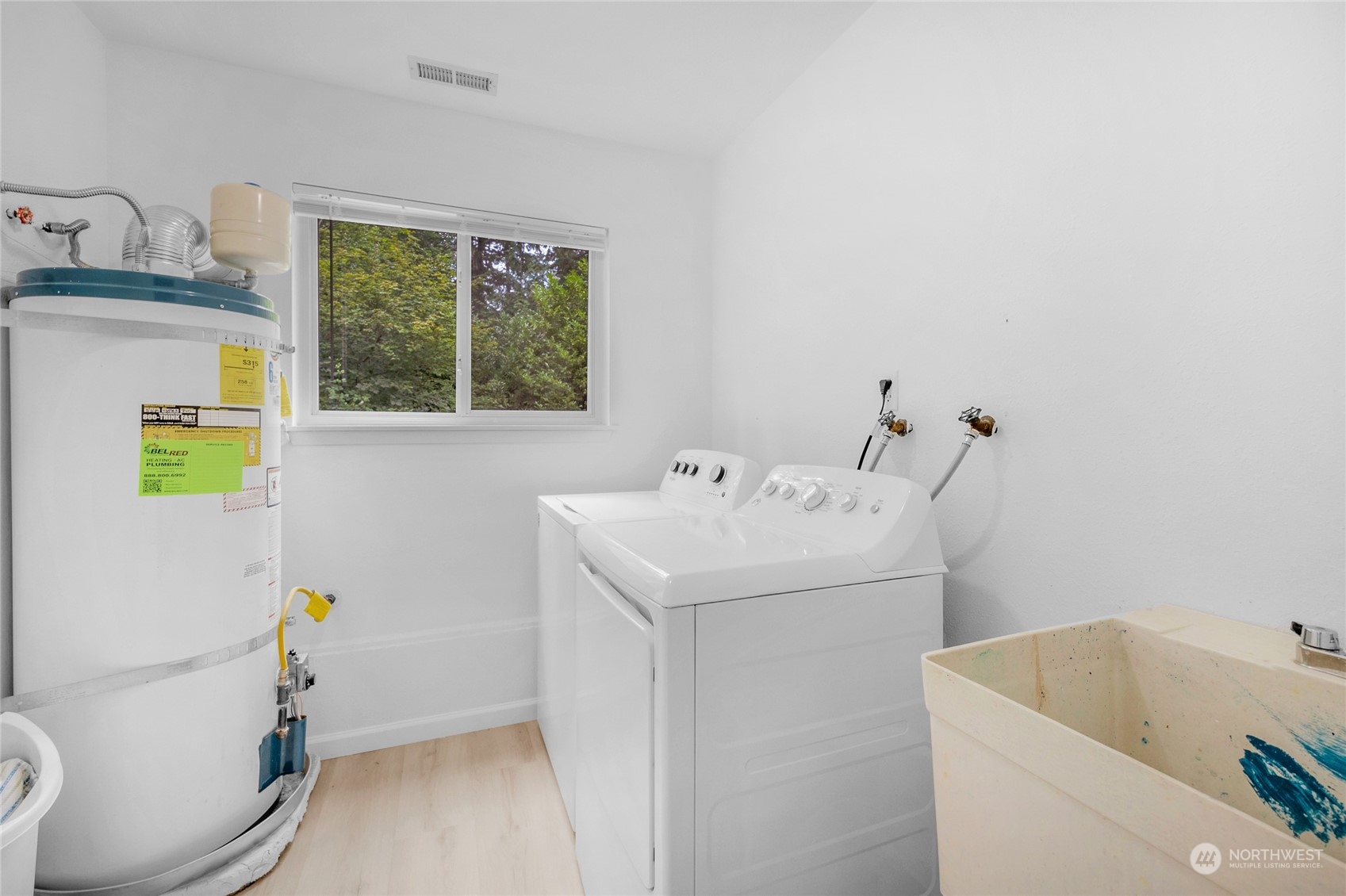 property viewer photo 18