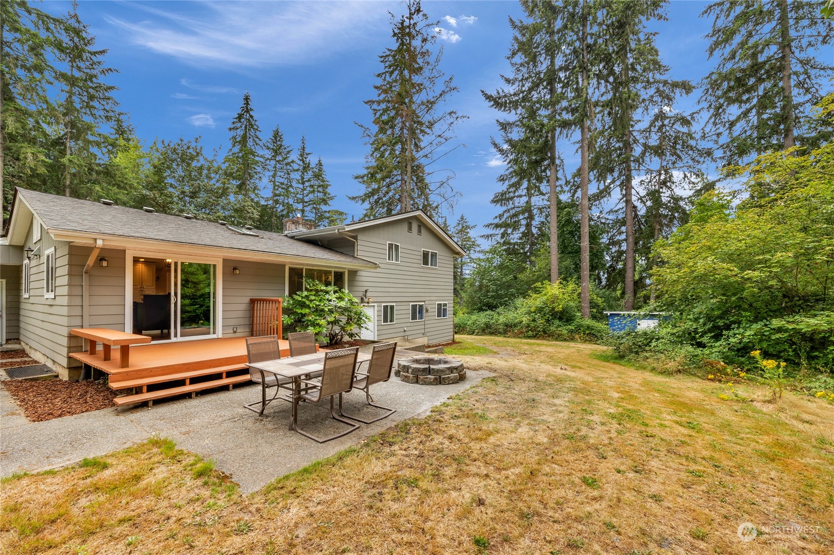property viewer photo 24