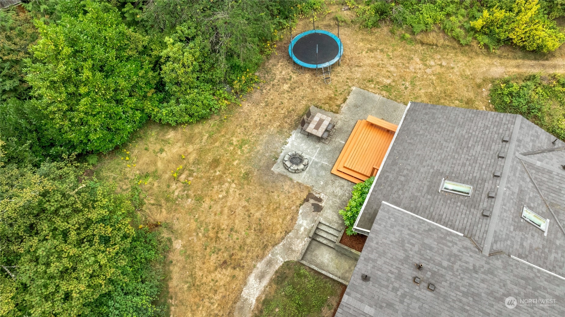 property viewer photo 26