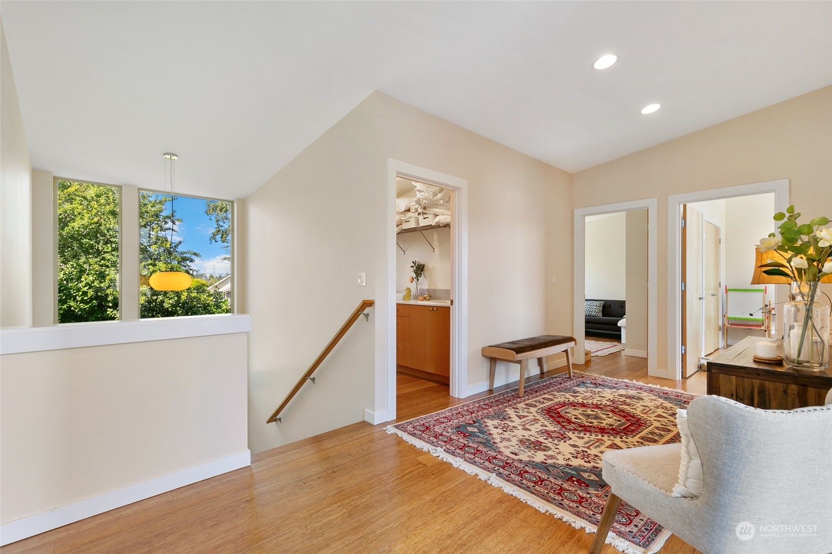 property viewer photo 23
