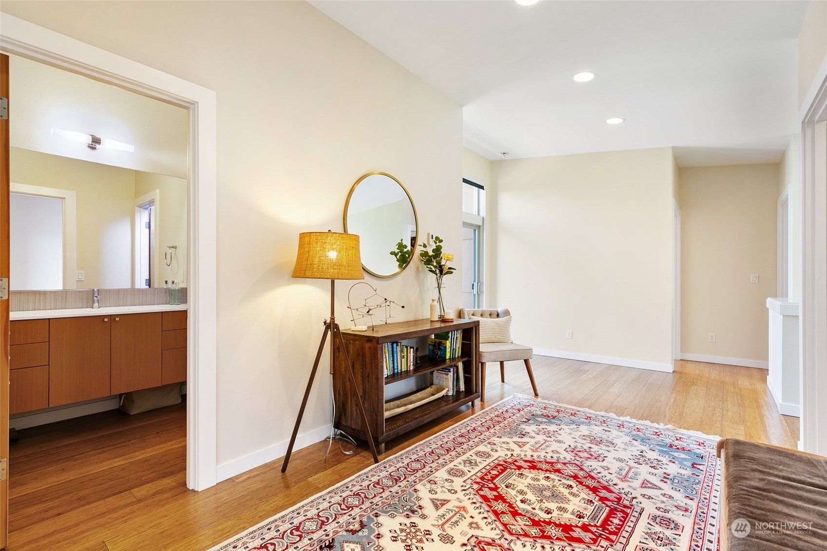 property viewer photo 26