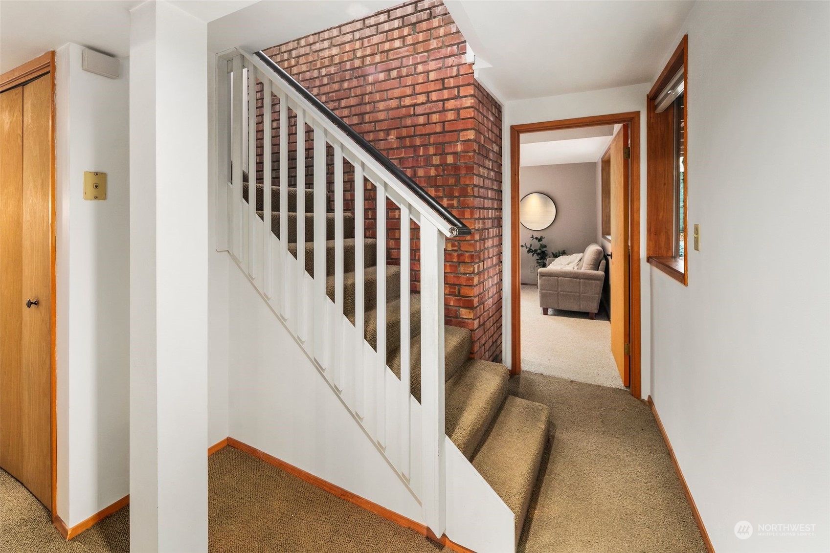 property viewer photo 22