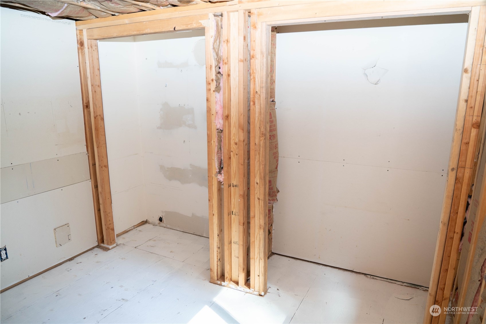 property viewer photo 19