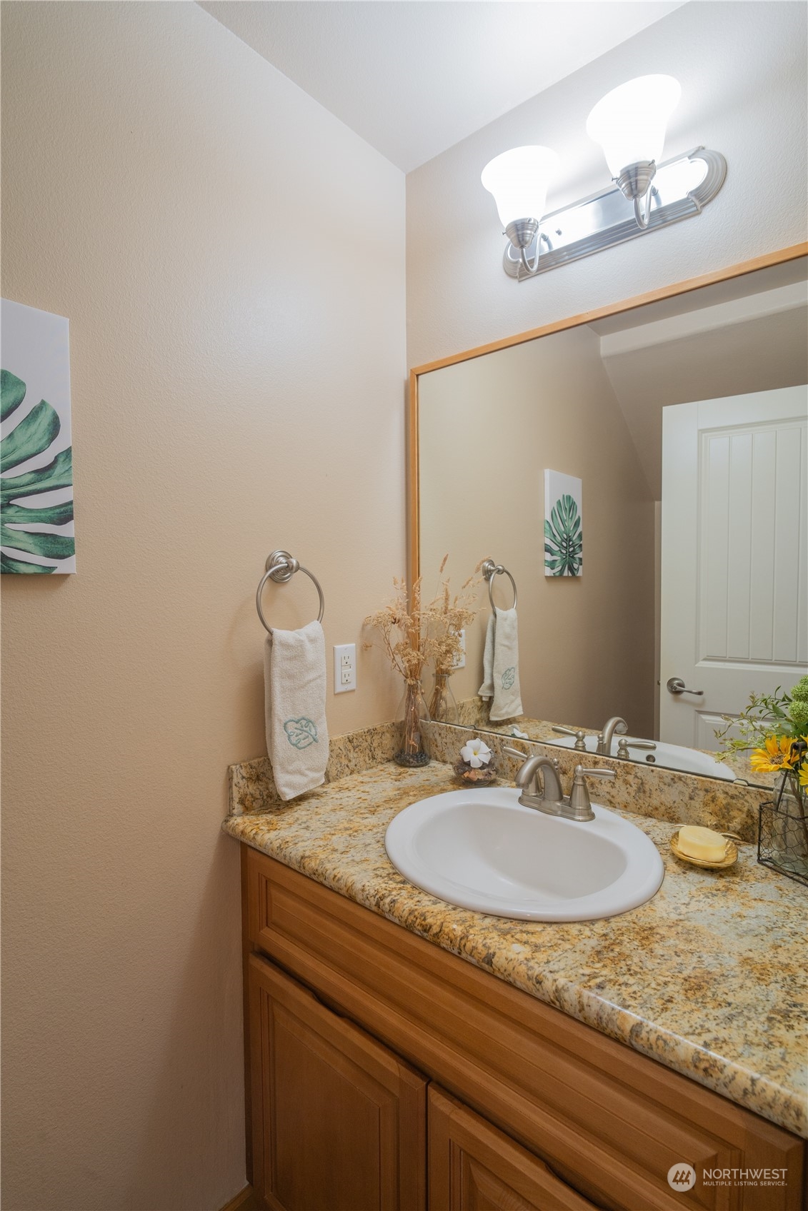 property viewer photo 12