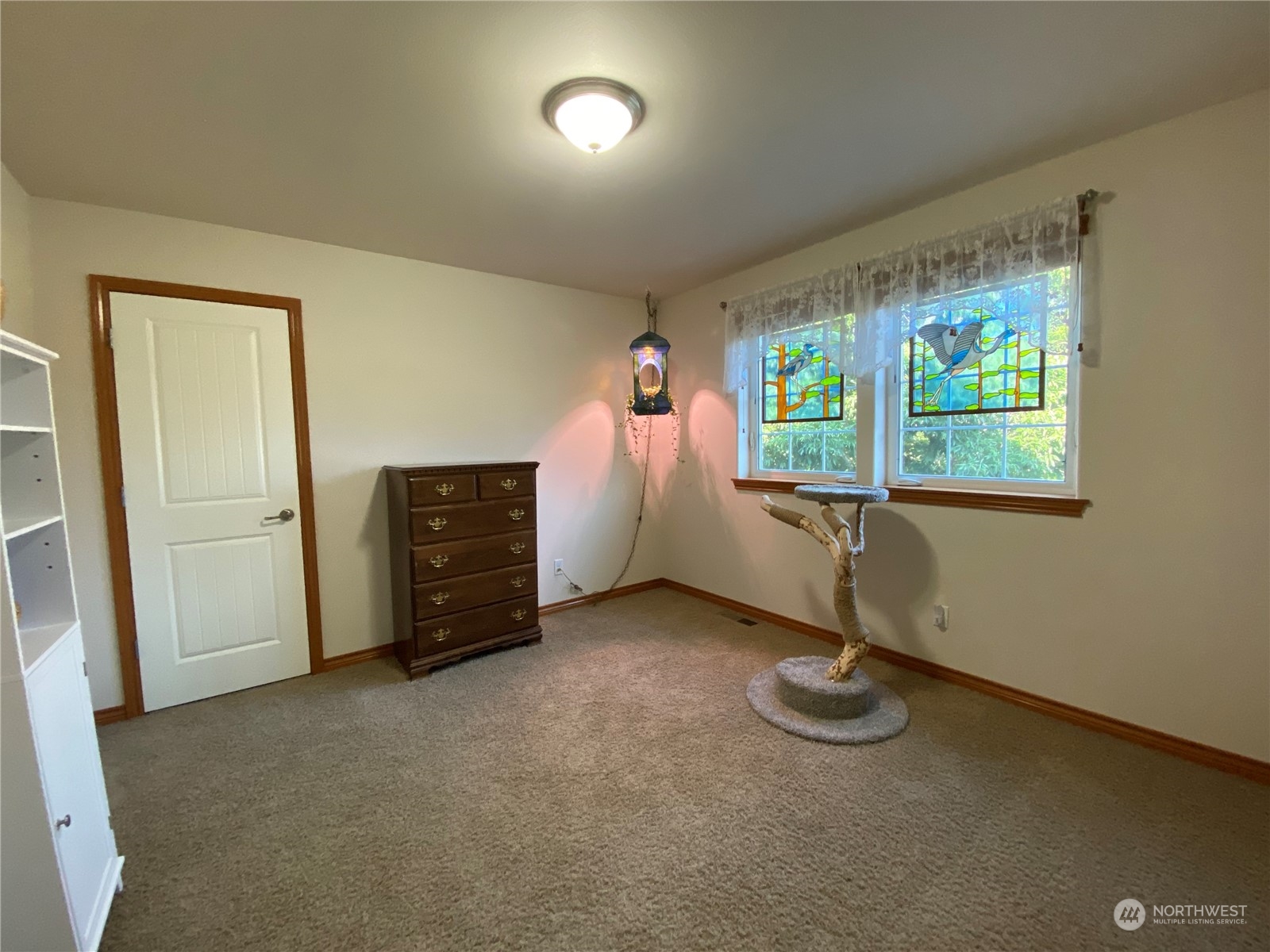 property viewer photo 16