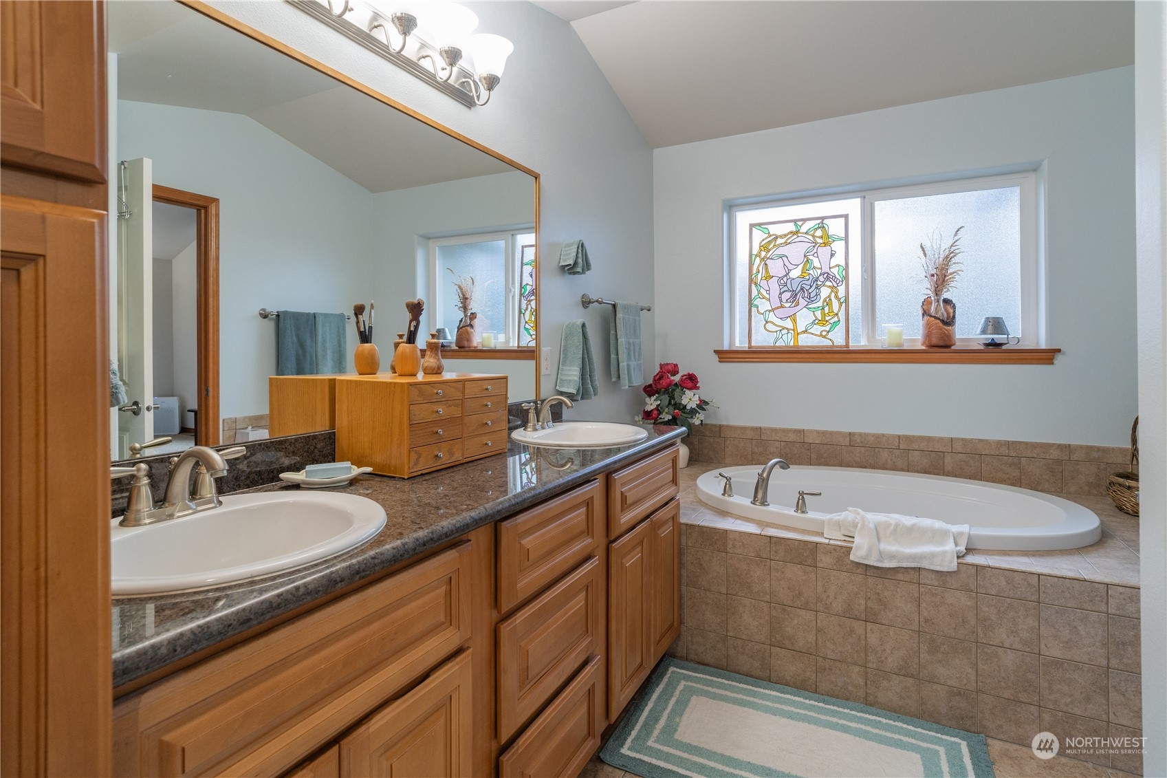 property viewer photo 22