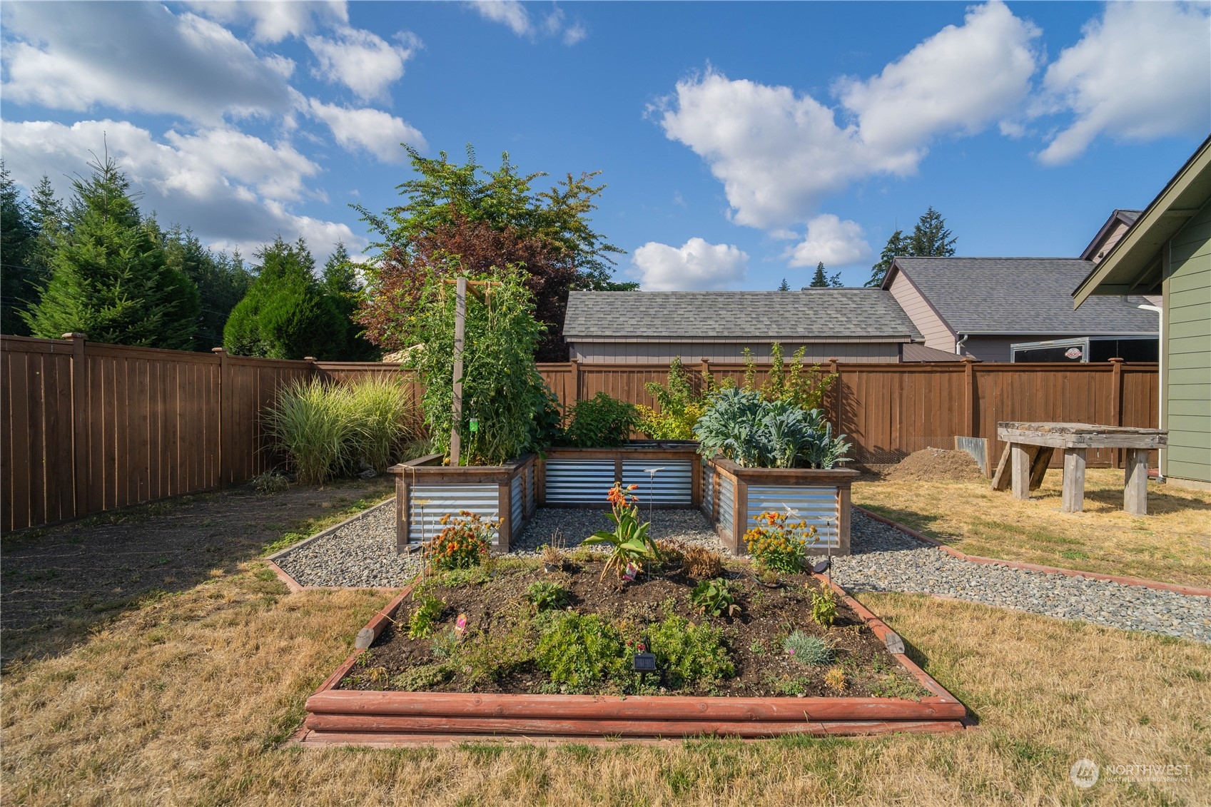property viewer photo 27