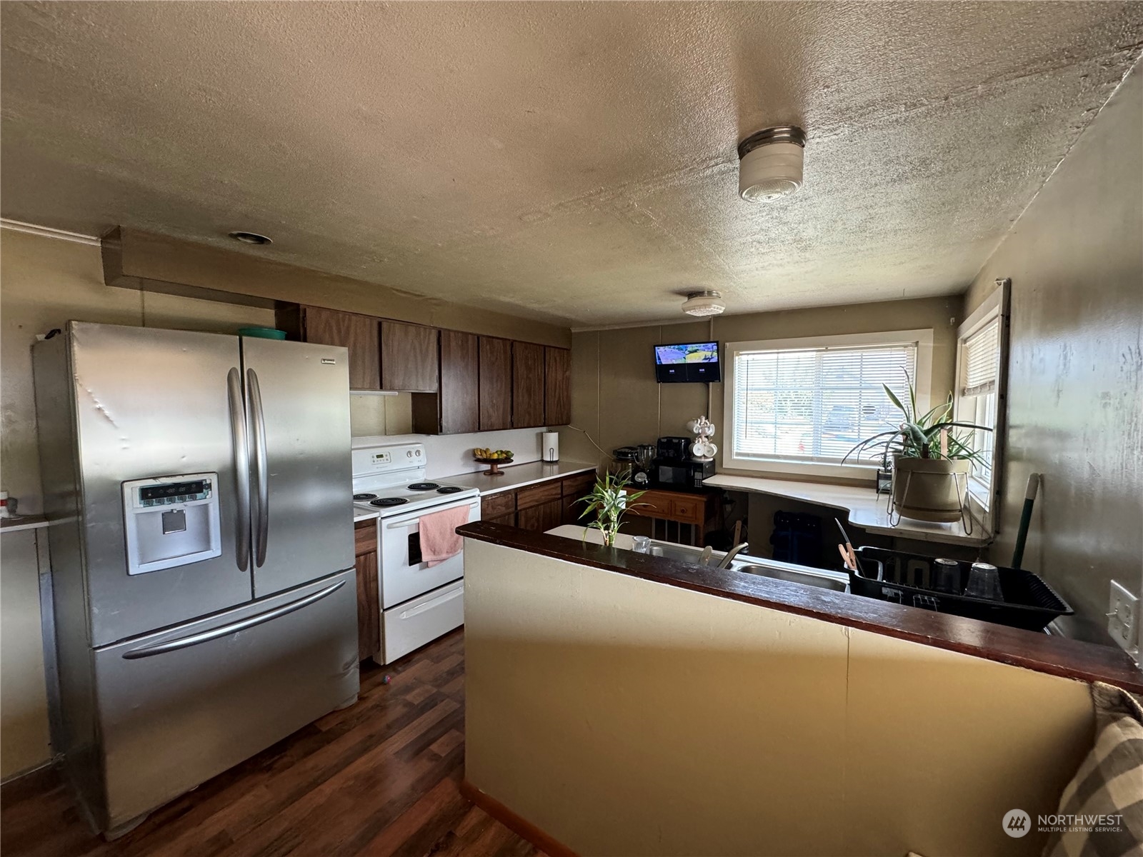 property viewer photo 10