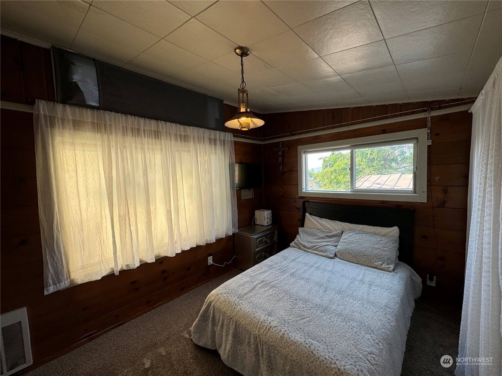 property viewer photo 13