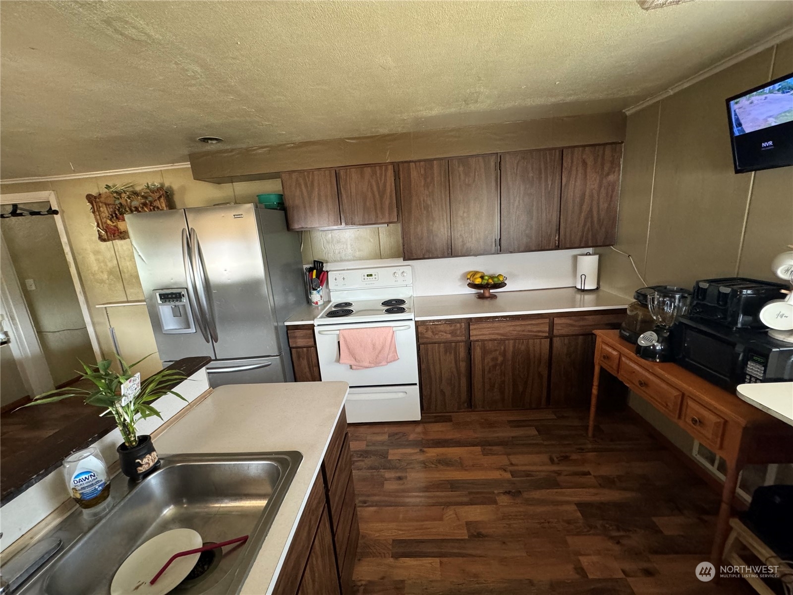 property viewer photo 8