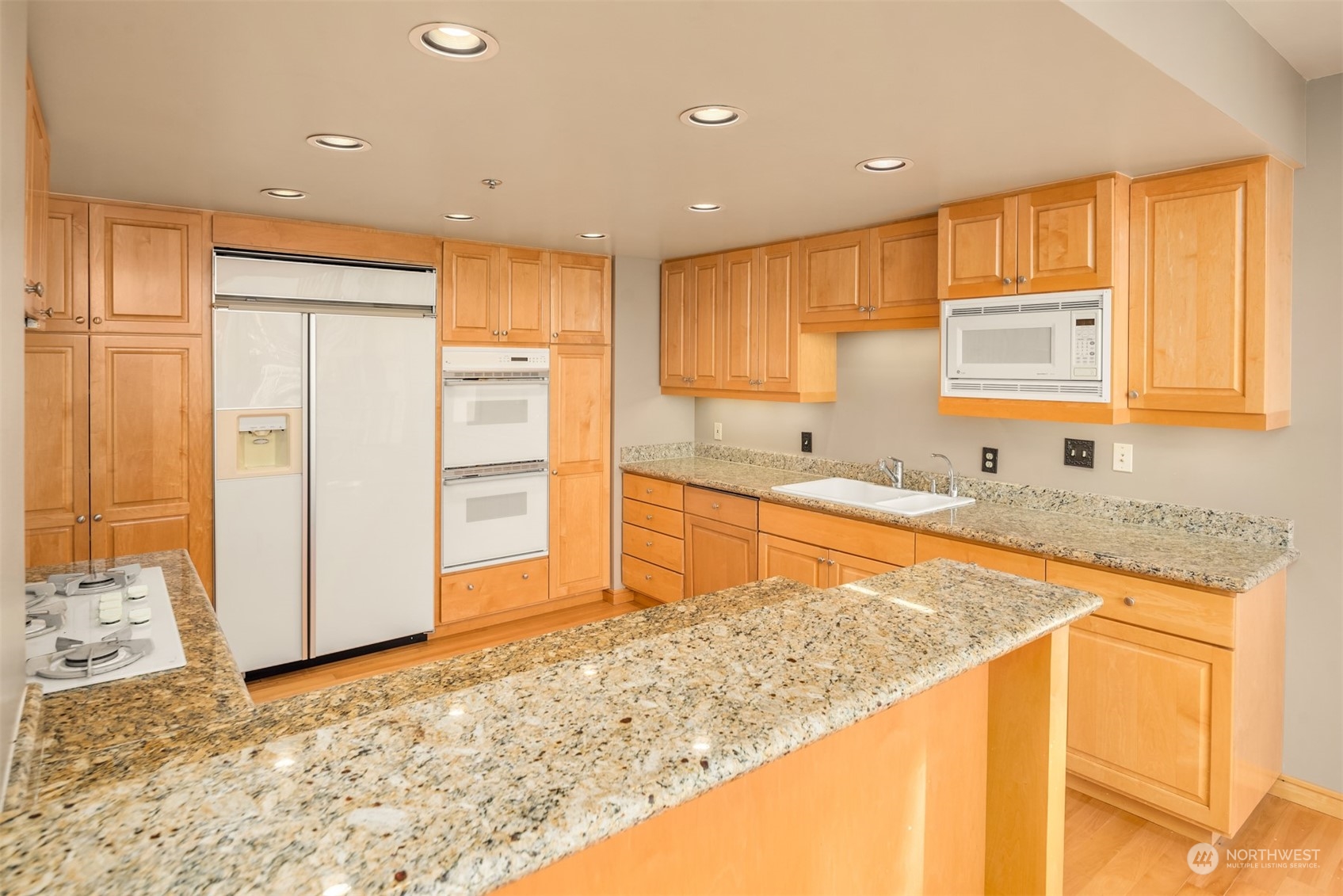 property viewer photo 11