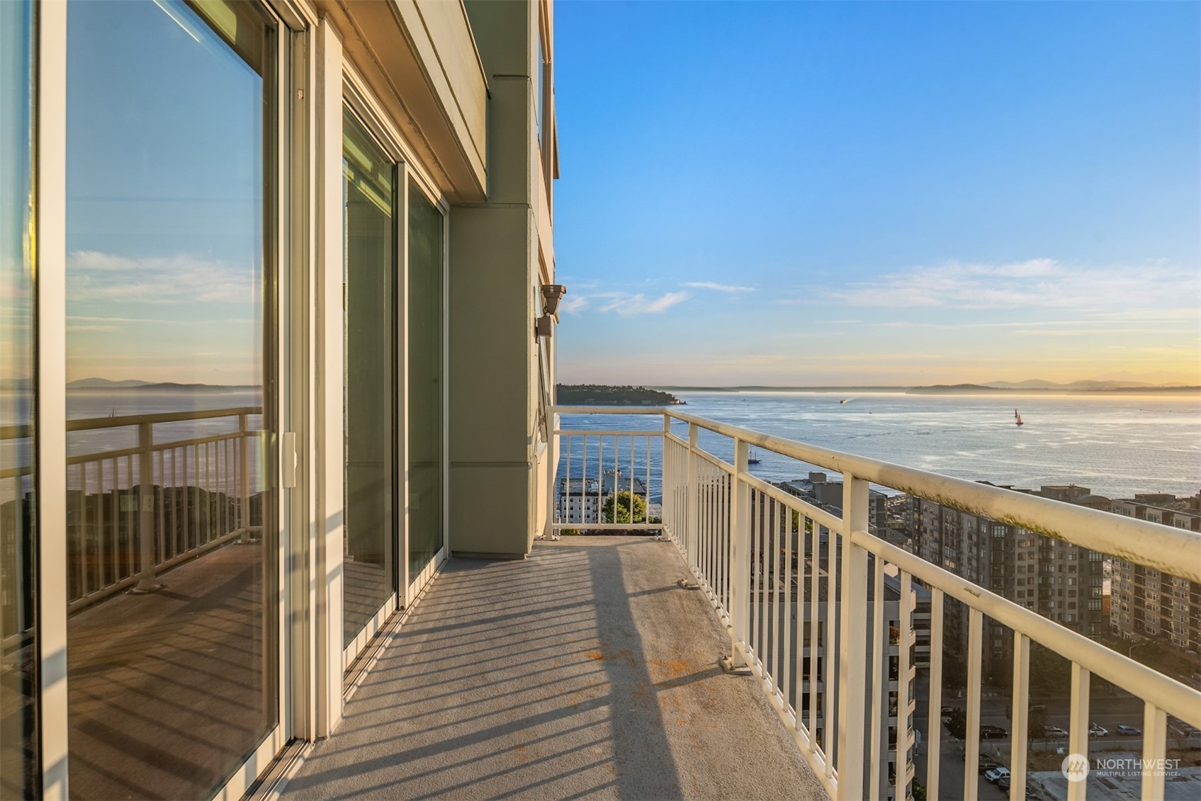 property viewer photo 16
