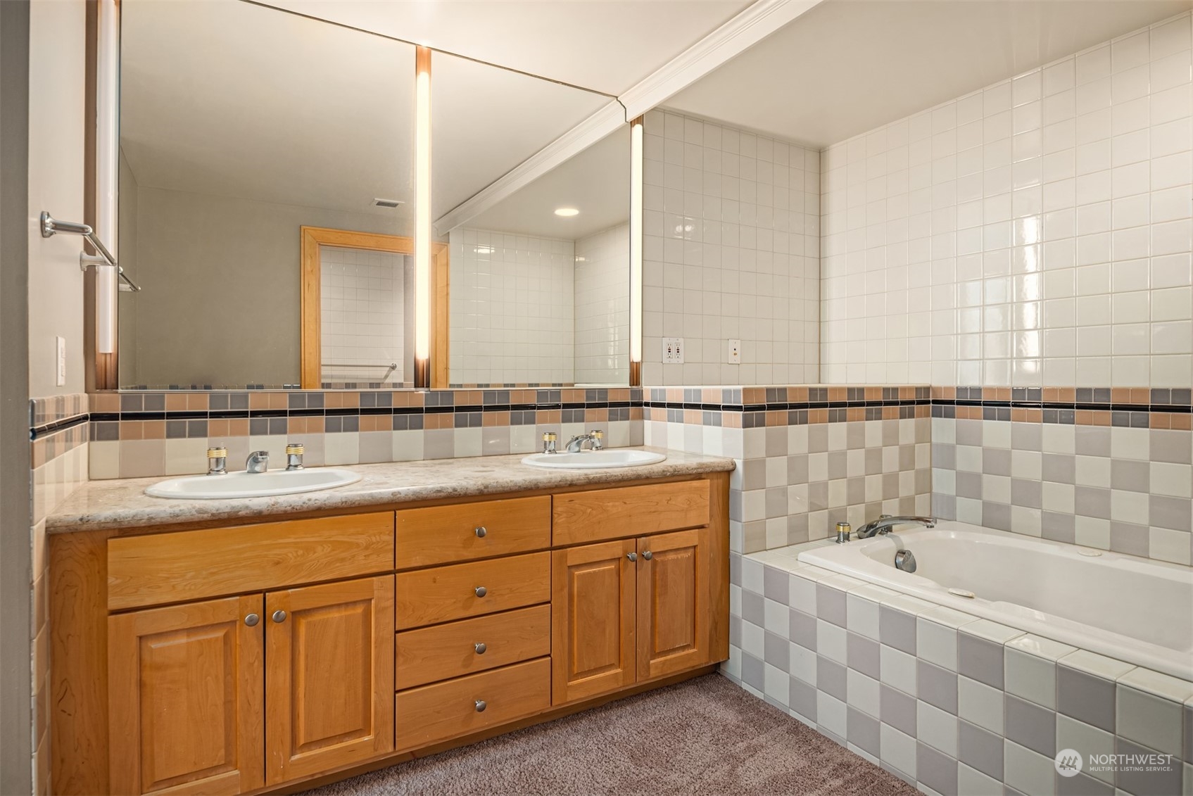 property viewer photo 22