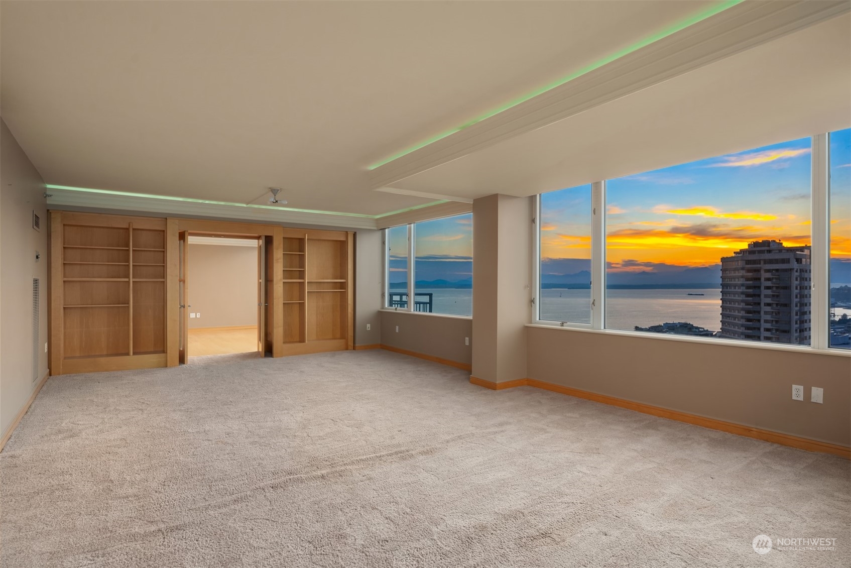 property viewer photo 5