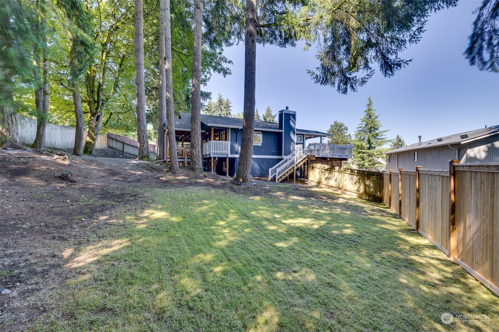 property viewer photo 30