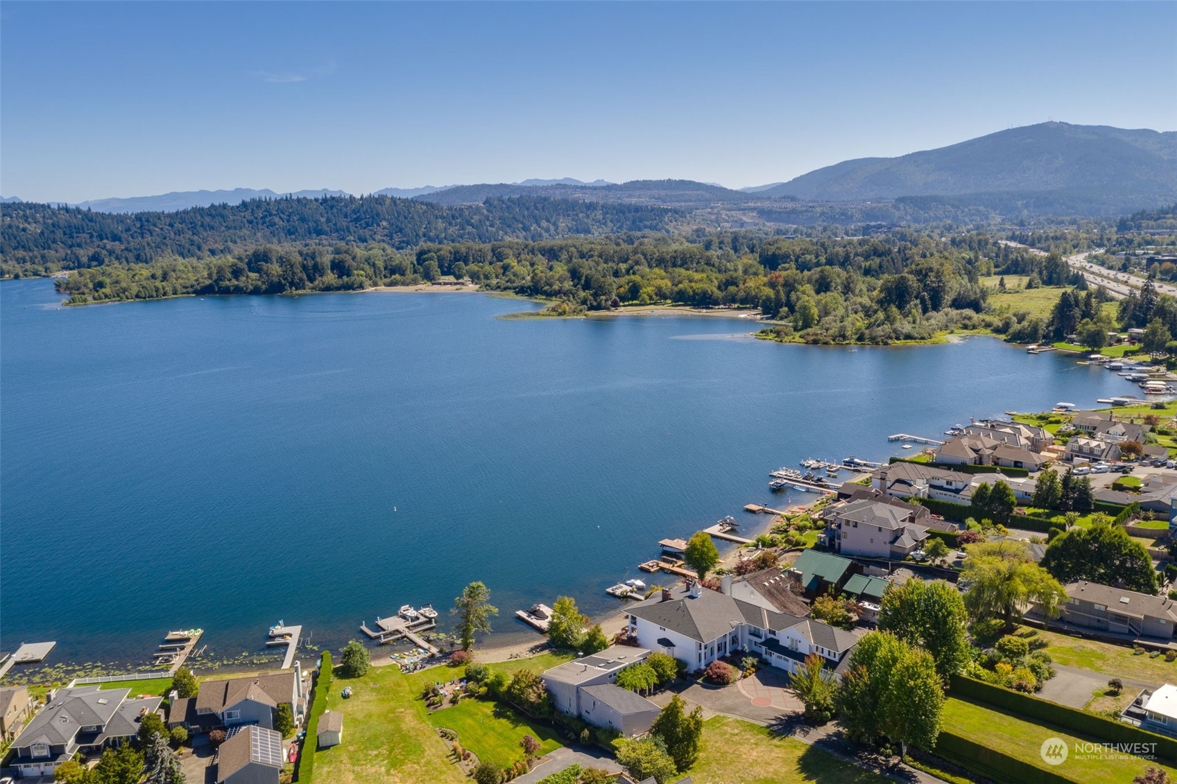 property viewer photo 35