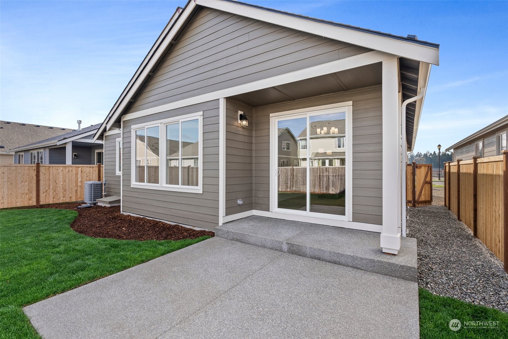 property viewer photo 33