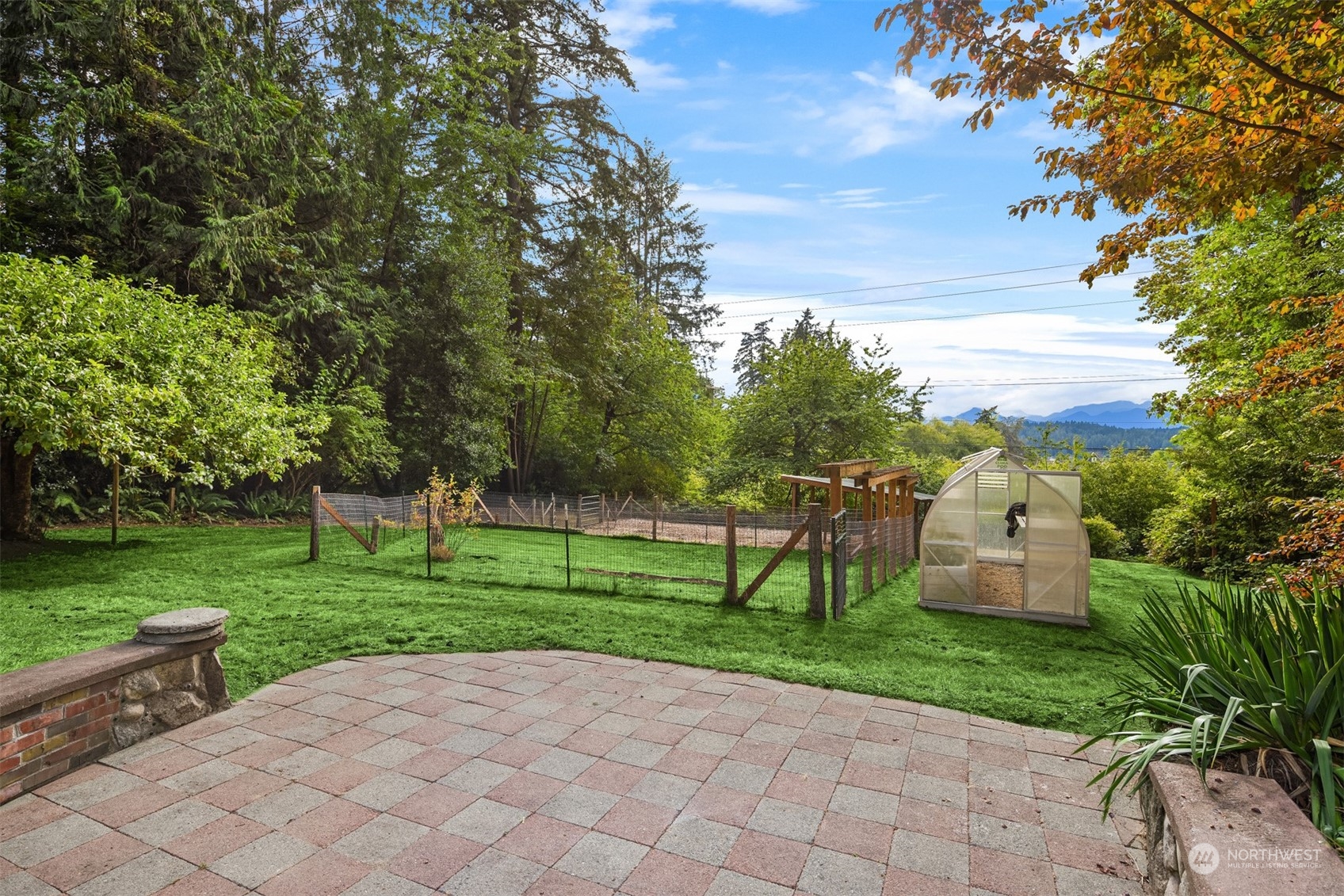 property viewer photo 15