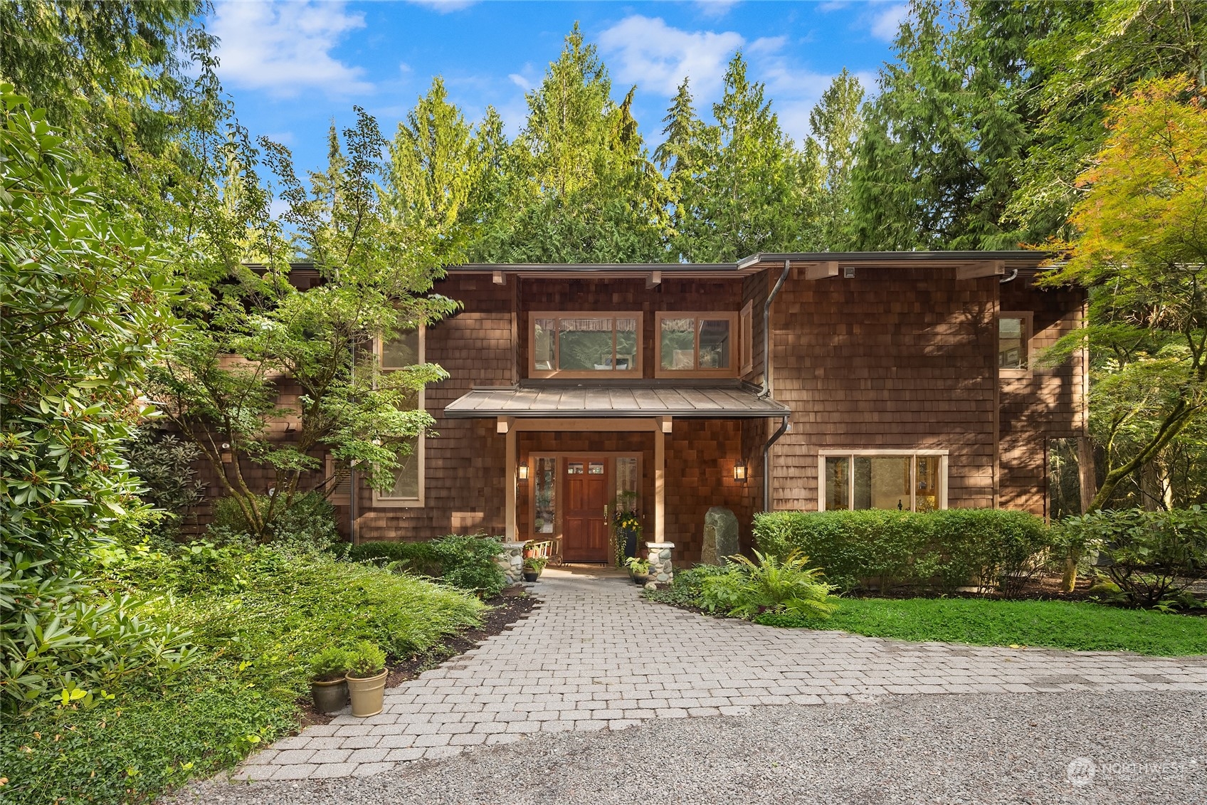 property viewer photo 1