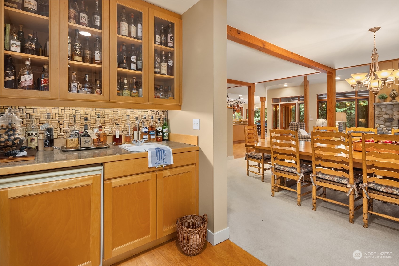 property viewer photo 11