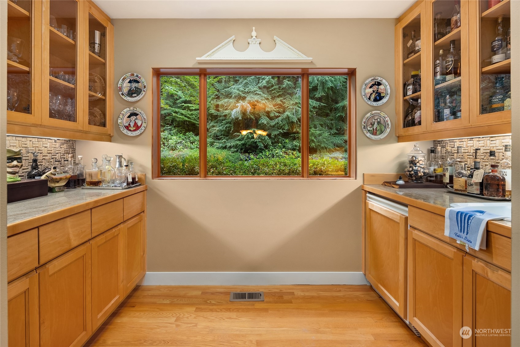 property viewer photo 12