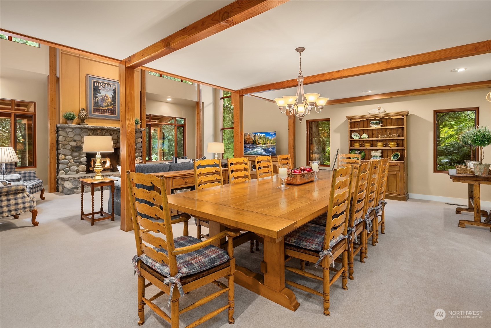 property viewer photo 9