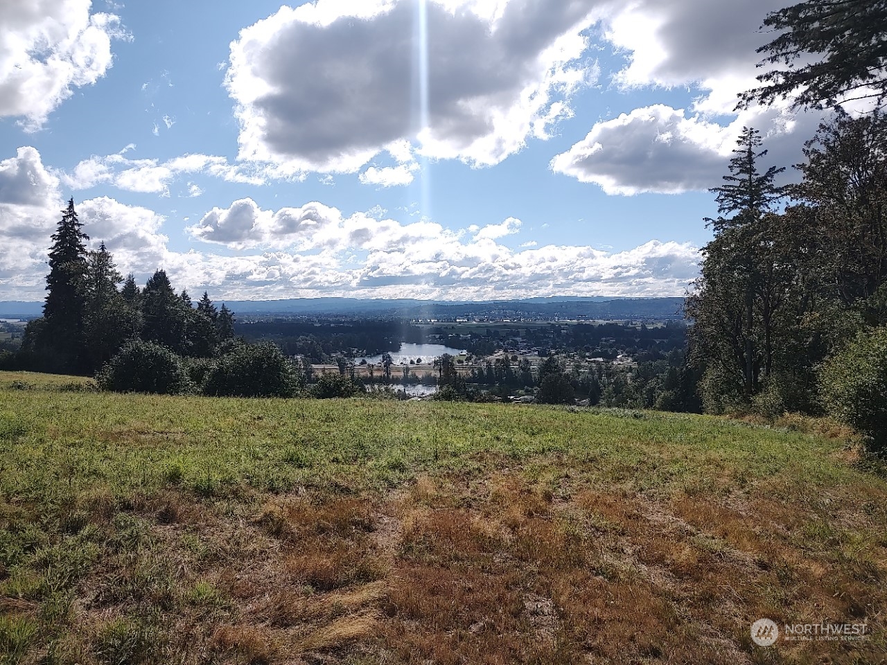 property viewer photo 9