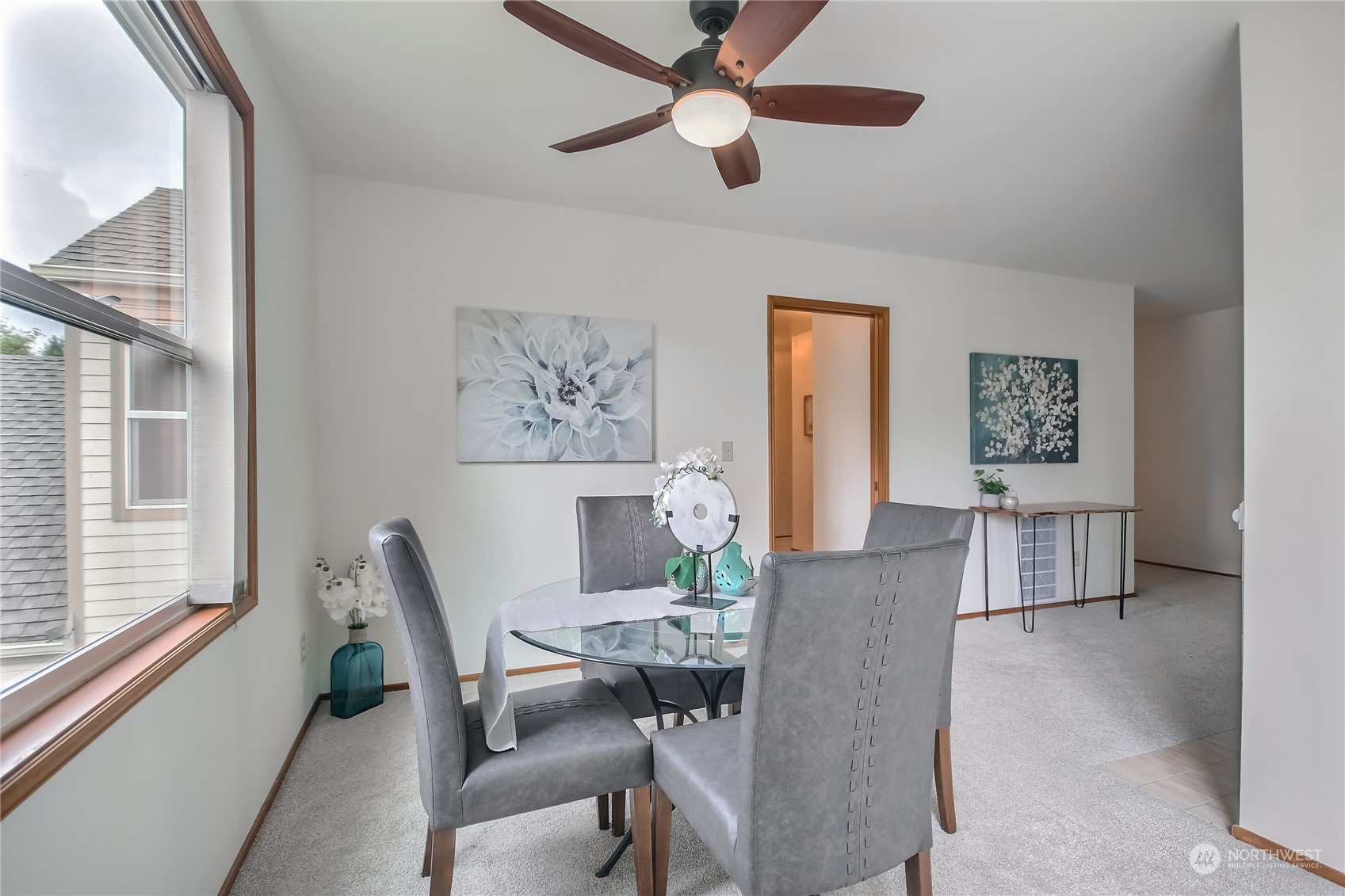 property viewer photo 9