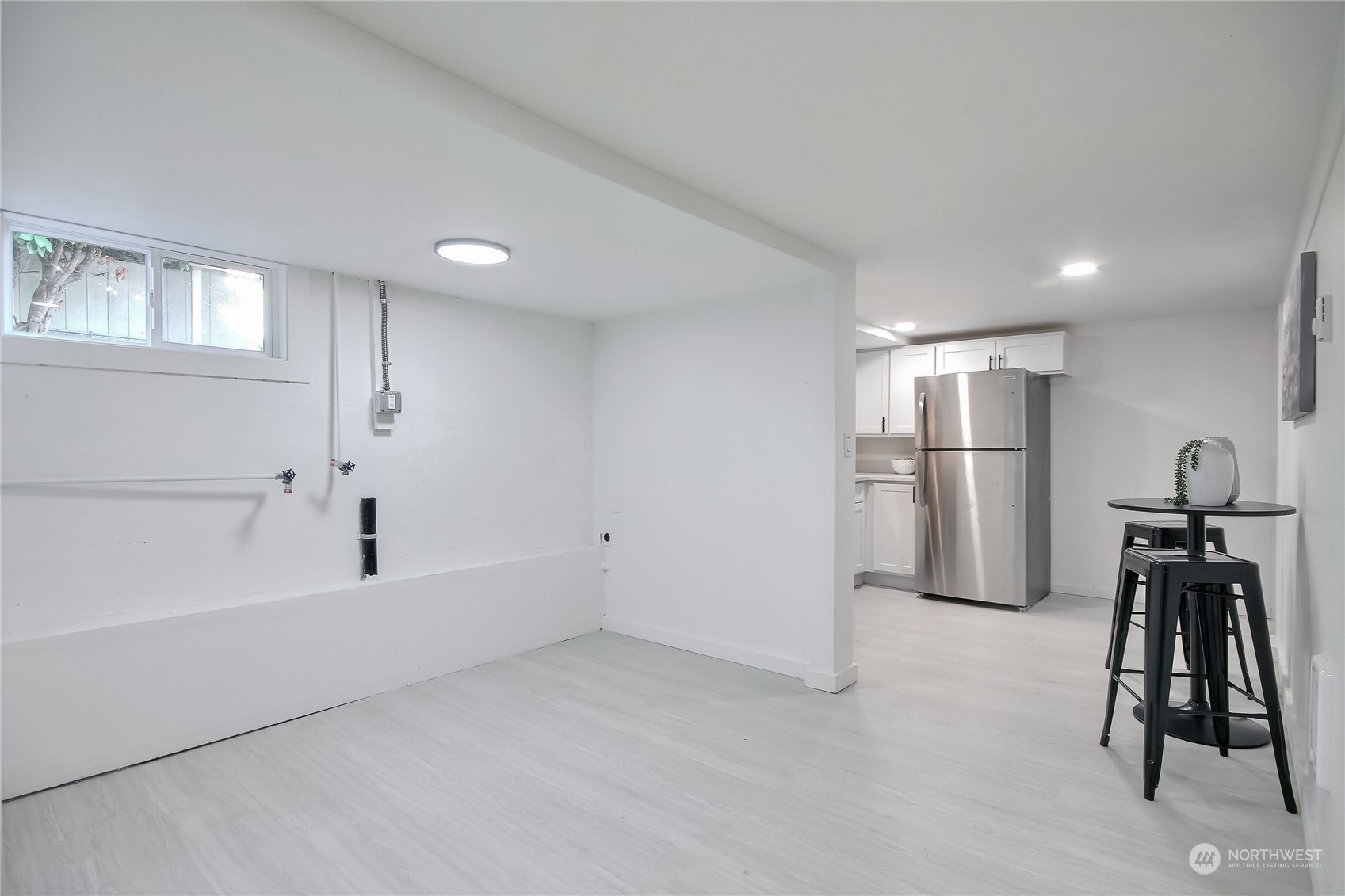property viewer photo 18