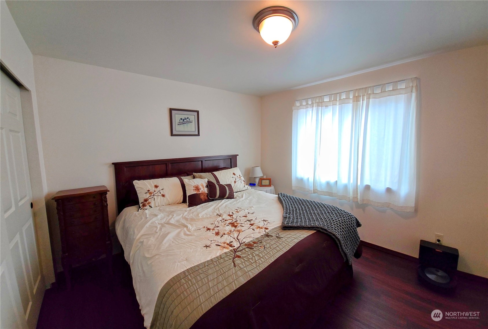 property viewer photo 17
