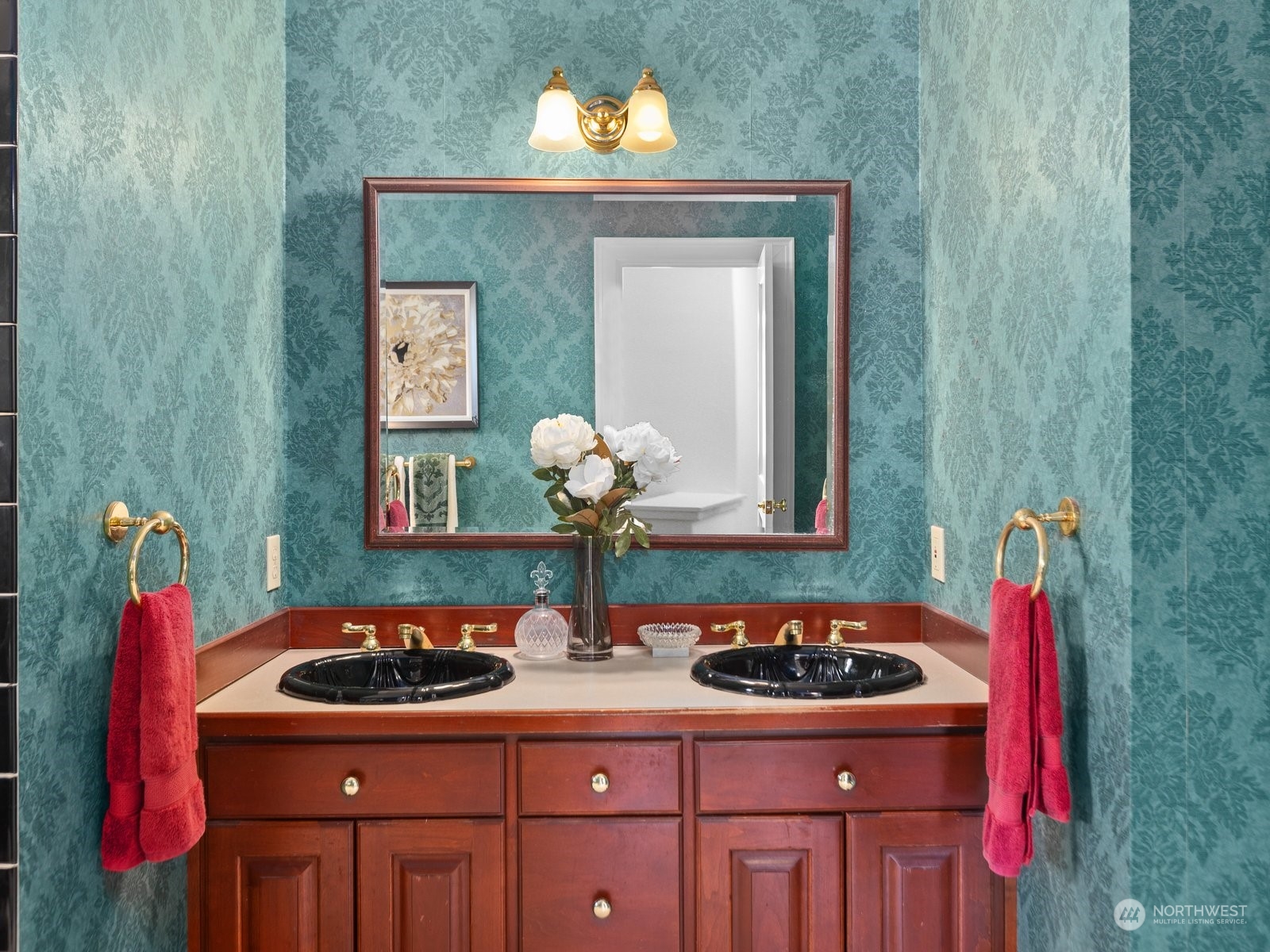 property viewer photo 24