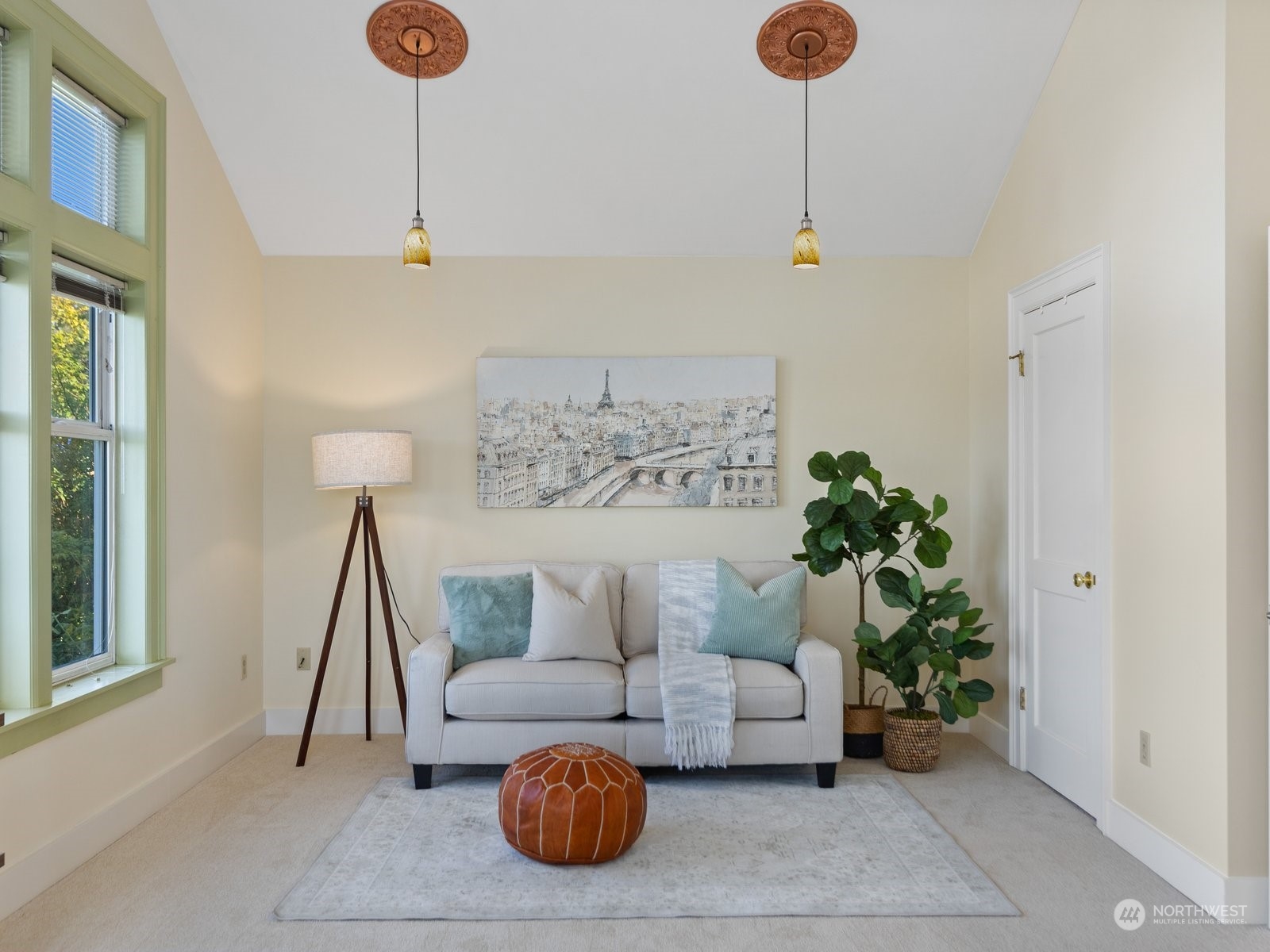 property viewer photo 32