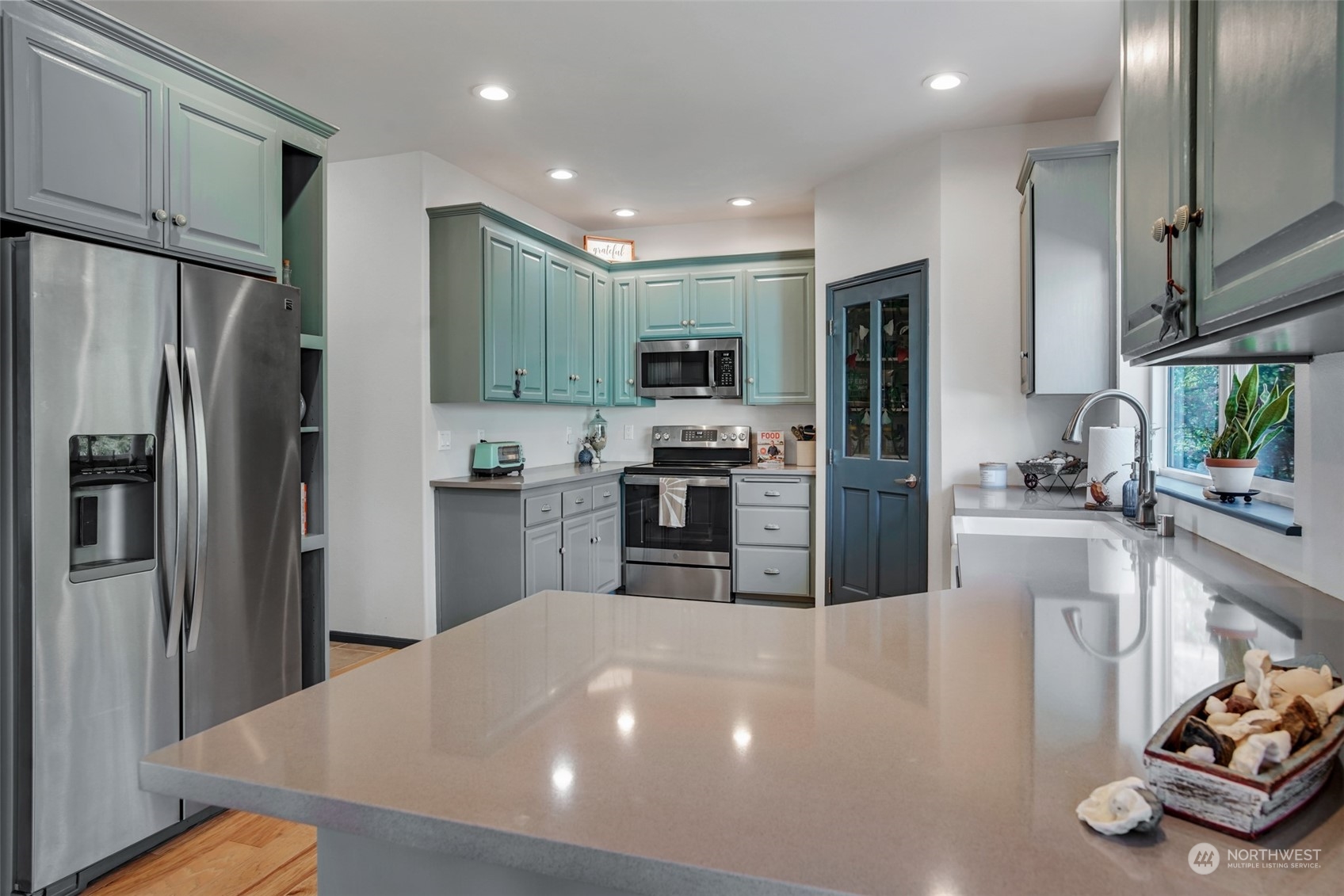 property viewer photo 14
