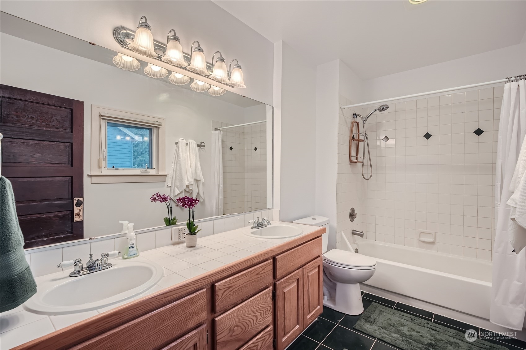 property viewer photo 29