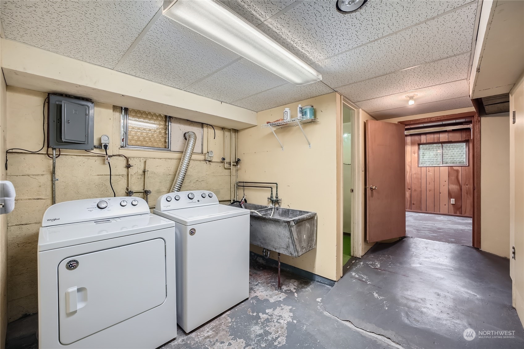 property viewer photo 35
