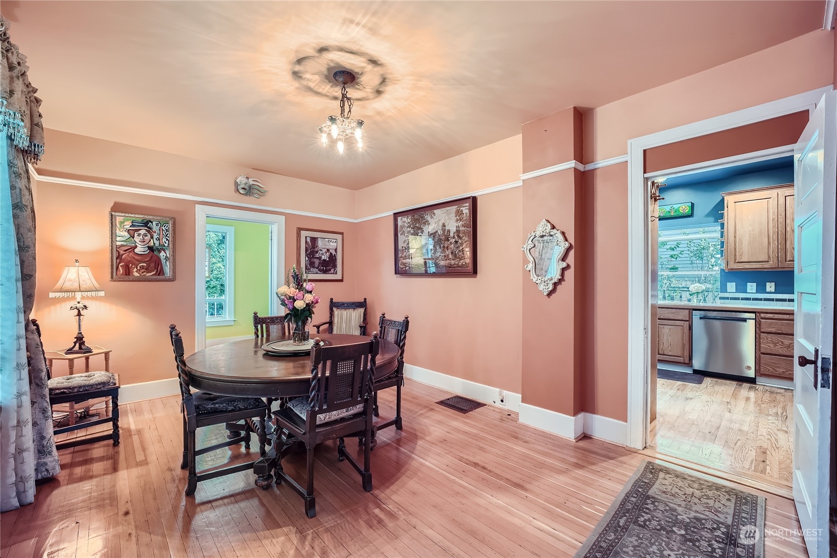 property viewer photo 7