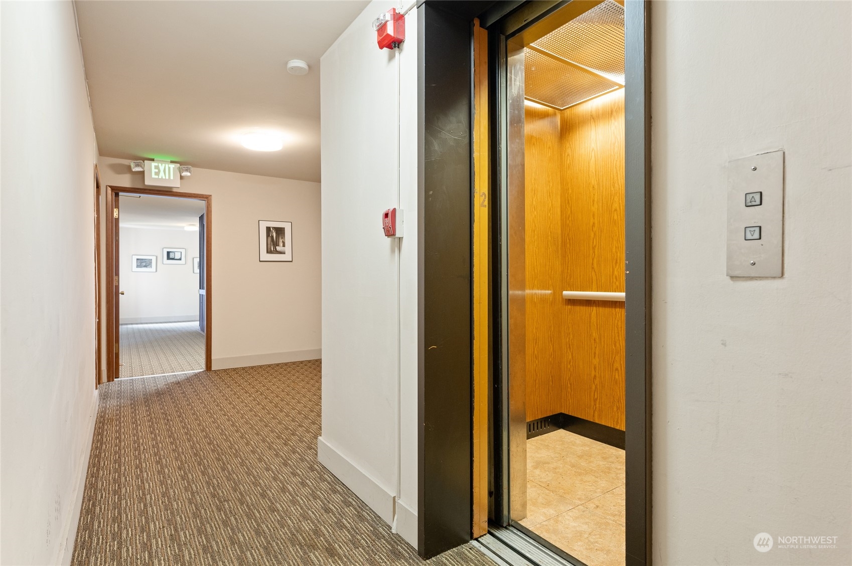 property viewer photo 12