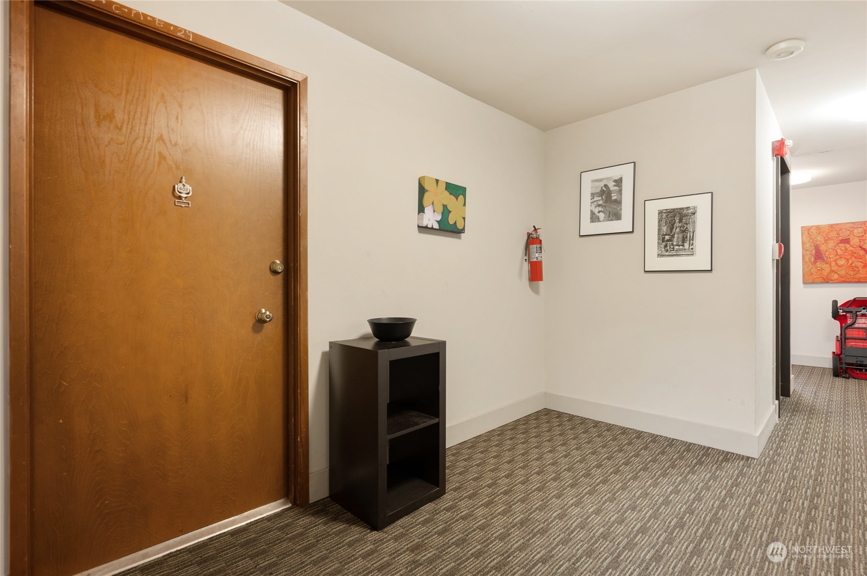 property viewer photo 13