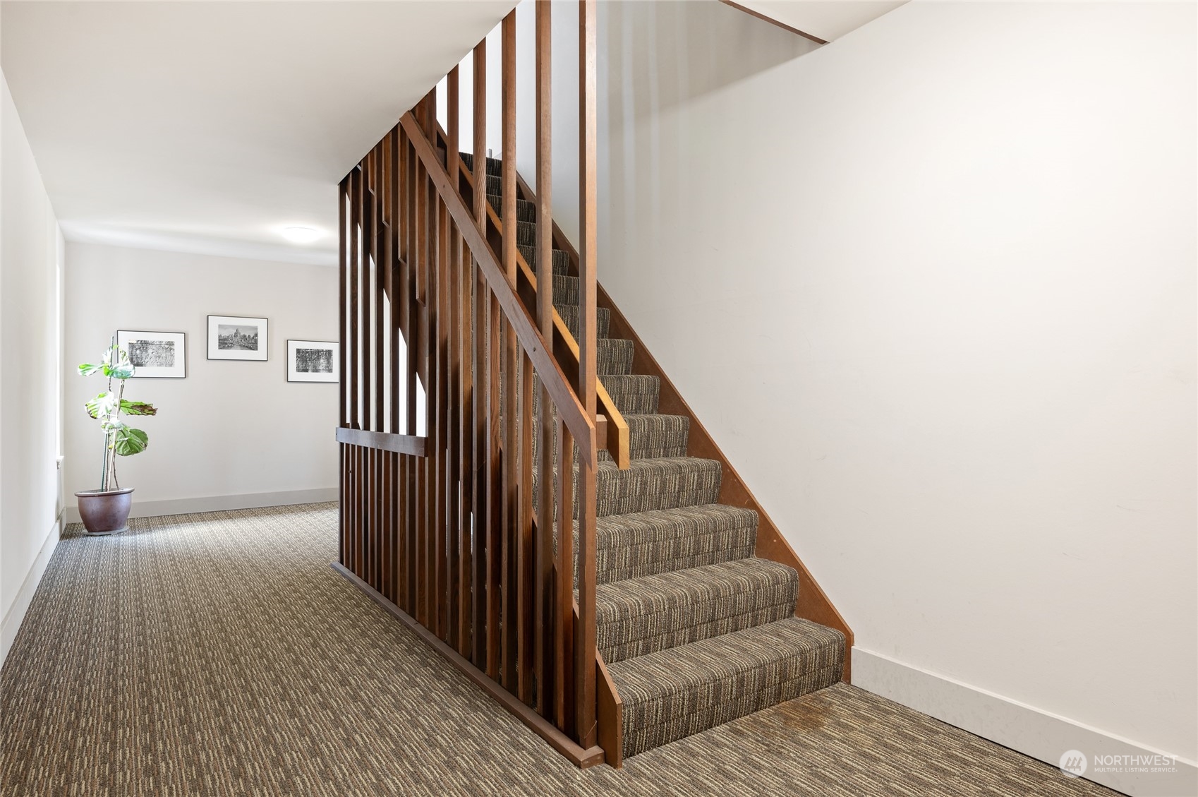 property viewer photo 15