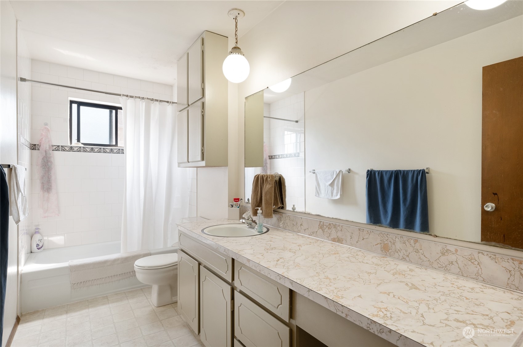 property viewer photo 17