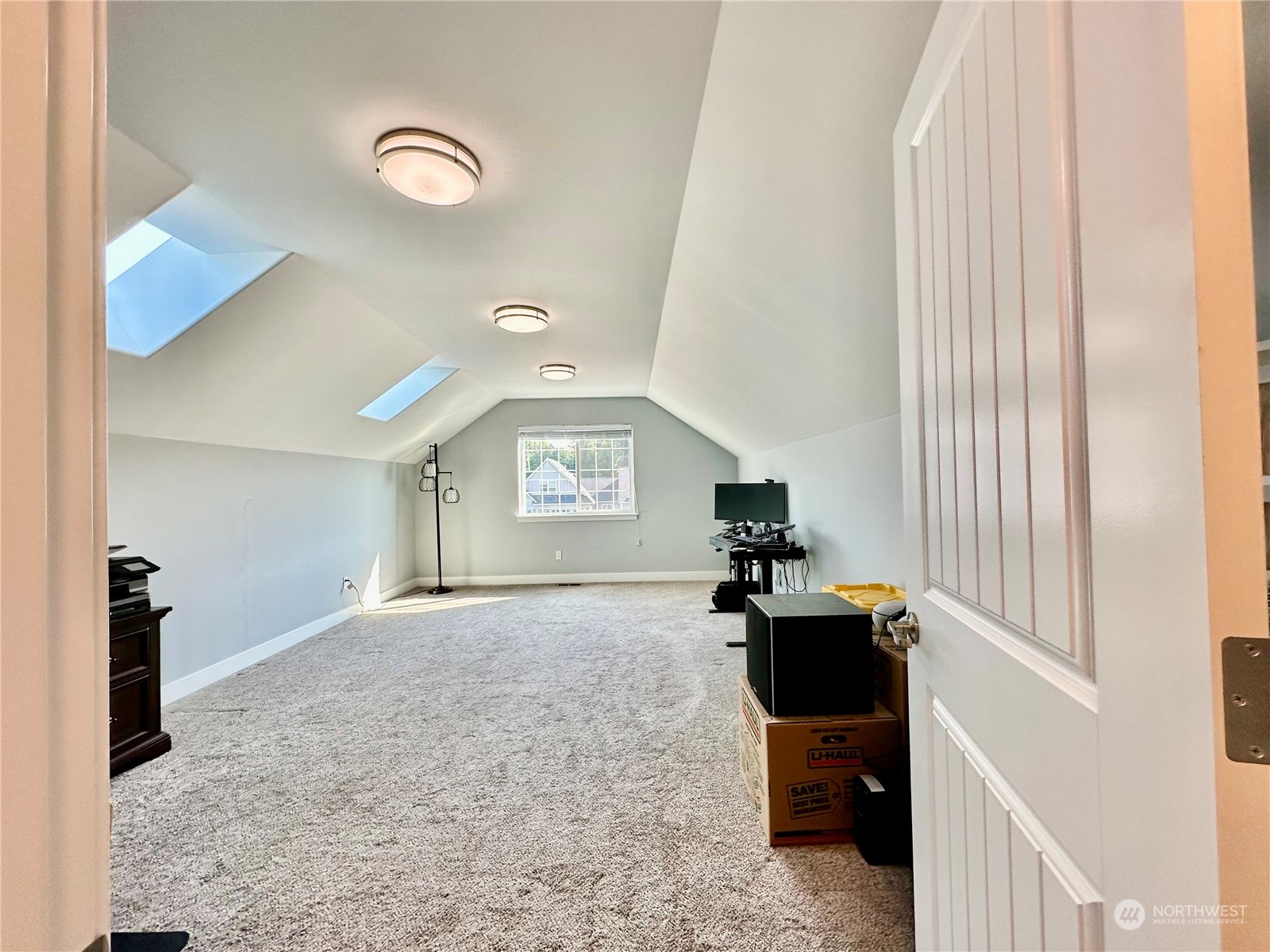 property viewer photo 20