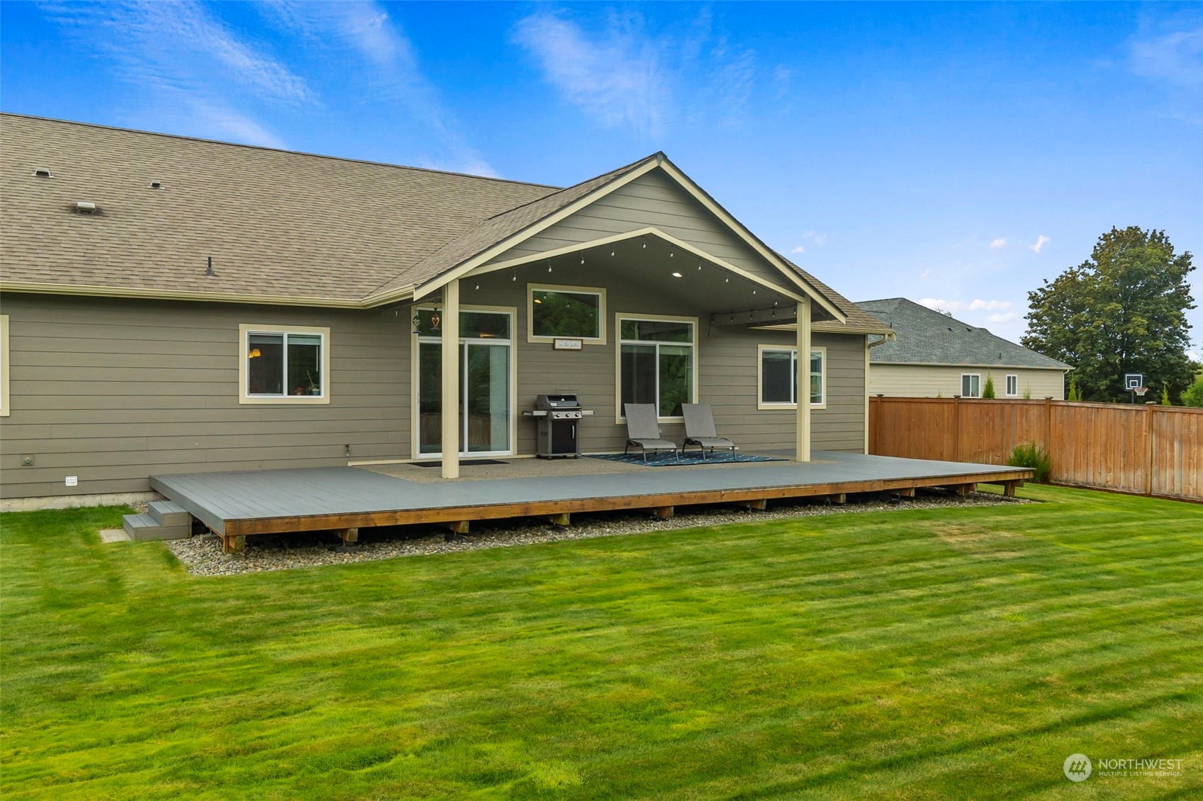 property viewer photo 26