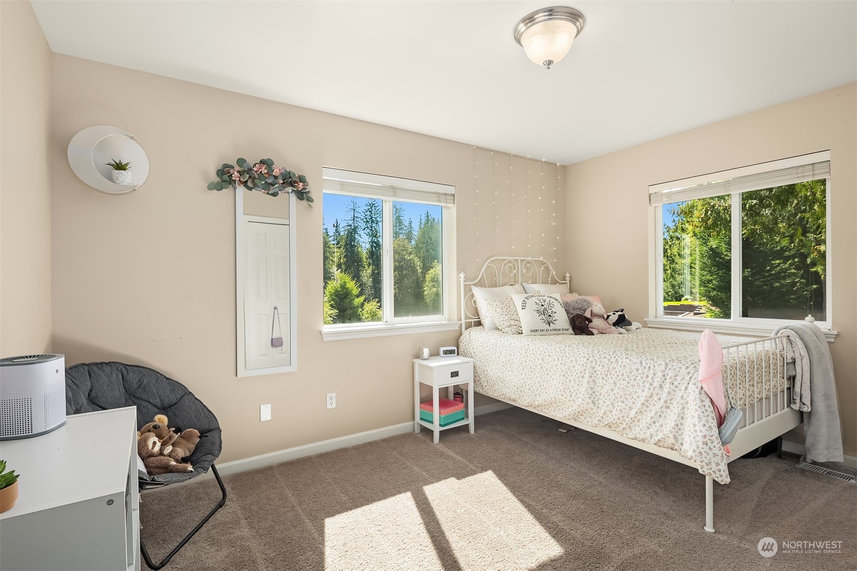 property viewer photo 24